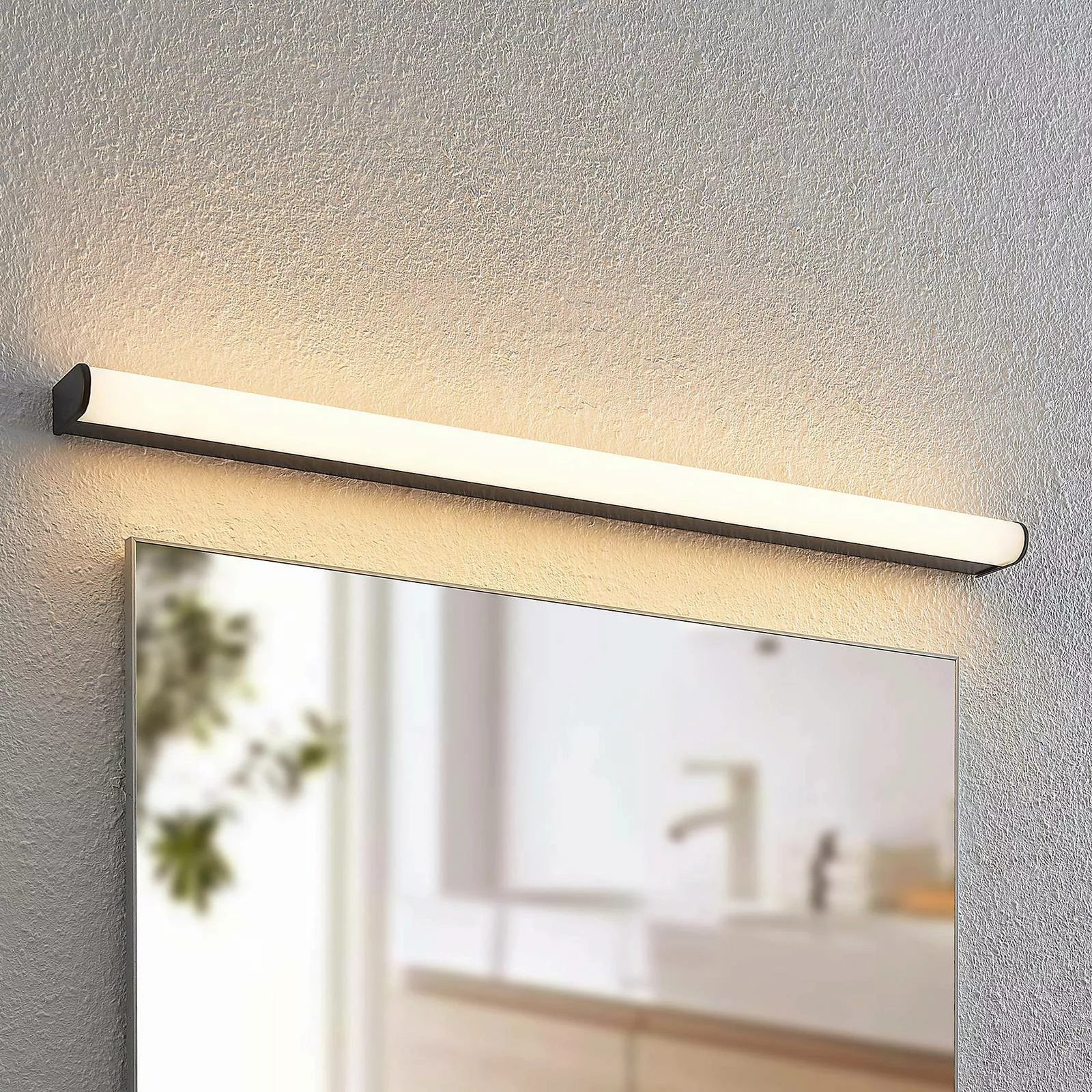 Lindby Ulisan LED-Badwandleuchte, rund, 88,8 cm günstig online kaufen