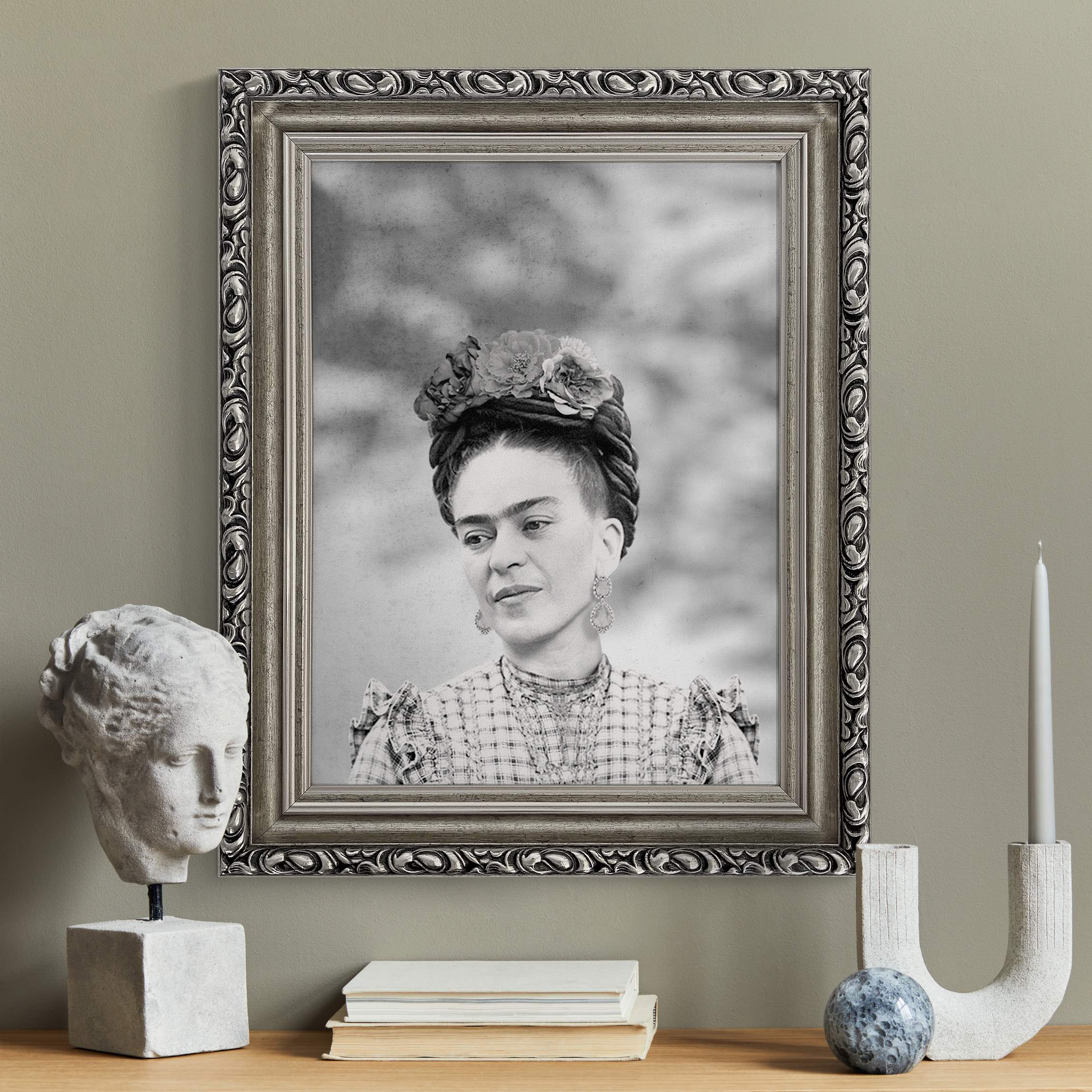 Gerahmtes Leinwandbild Frida Kahlo Portrait günstig online kaufen