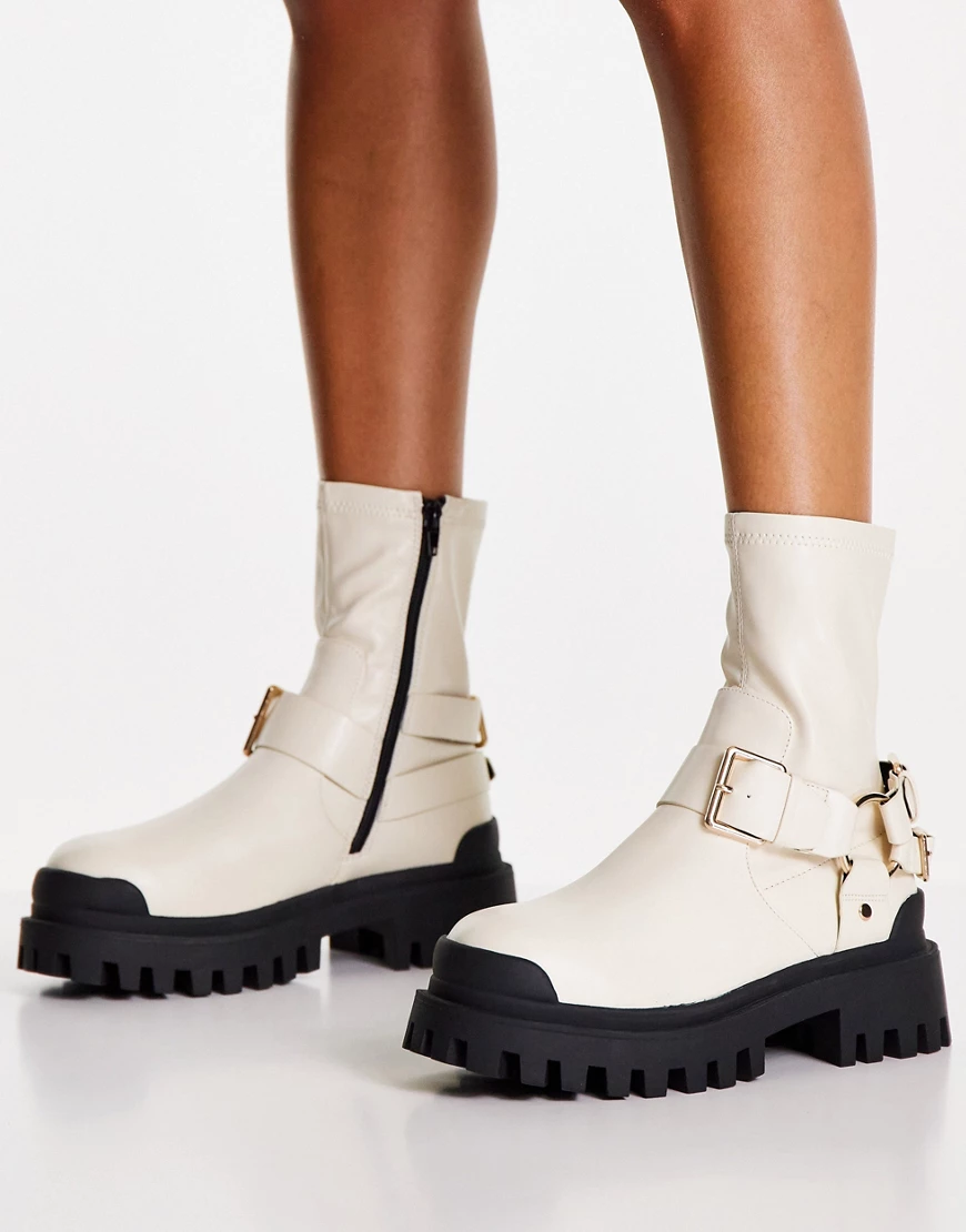 ASOS DESIGN – Almighty – Stiefel in gebrochenem Weiß mit Harnisch-Detail günstig online kaufen