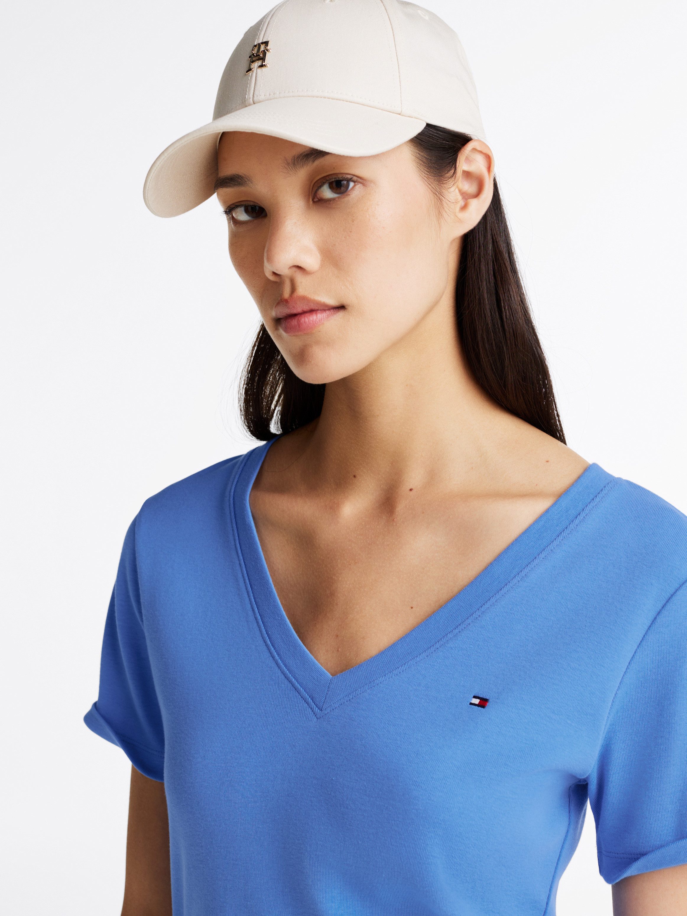 Tommy Hilfiger T-Shirt "SLIM CODY V-NK SS mit V-Ausschnitt und Streifen", g günstig online kaufen