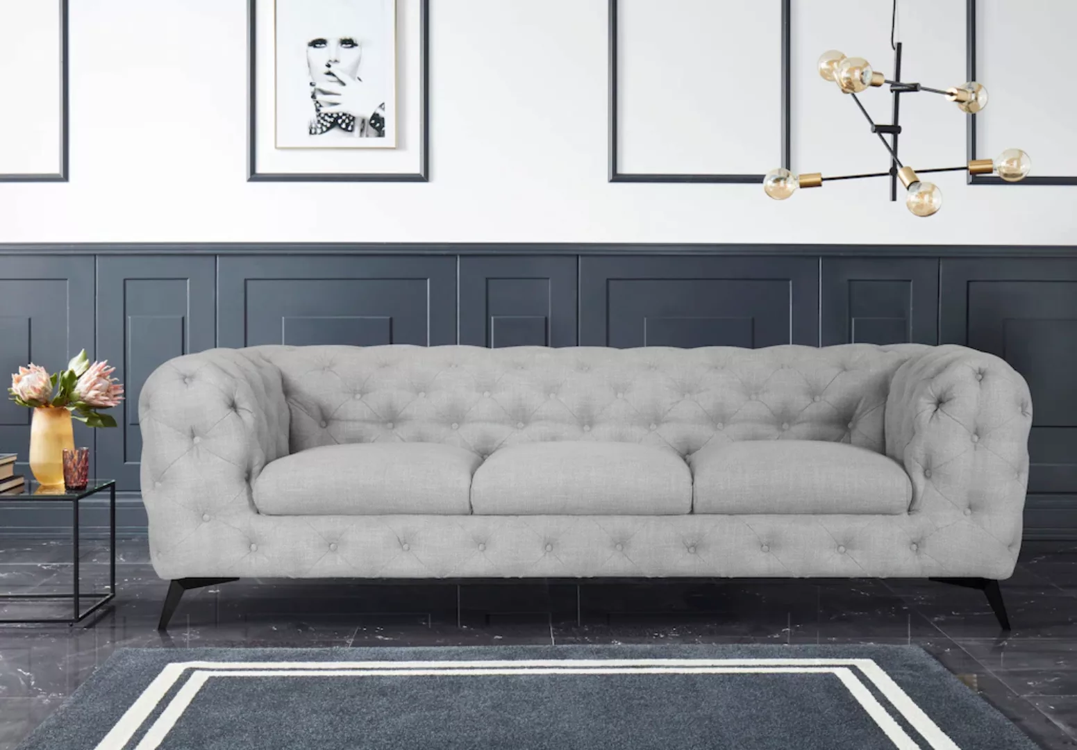 Leonique Chesterfield-Sofa "Glynis", aufwändige Knopfheftung, moderne Chest günstig online kaufen