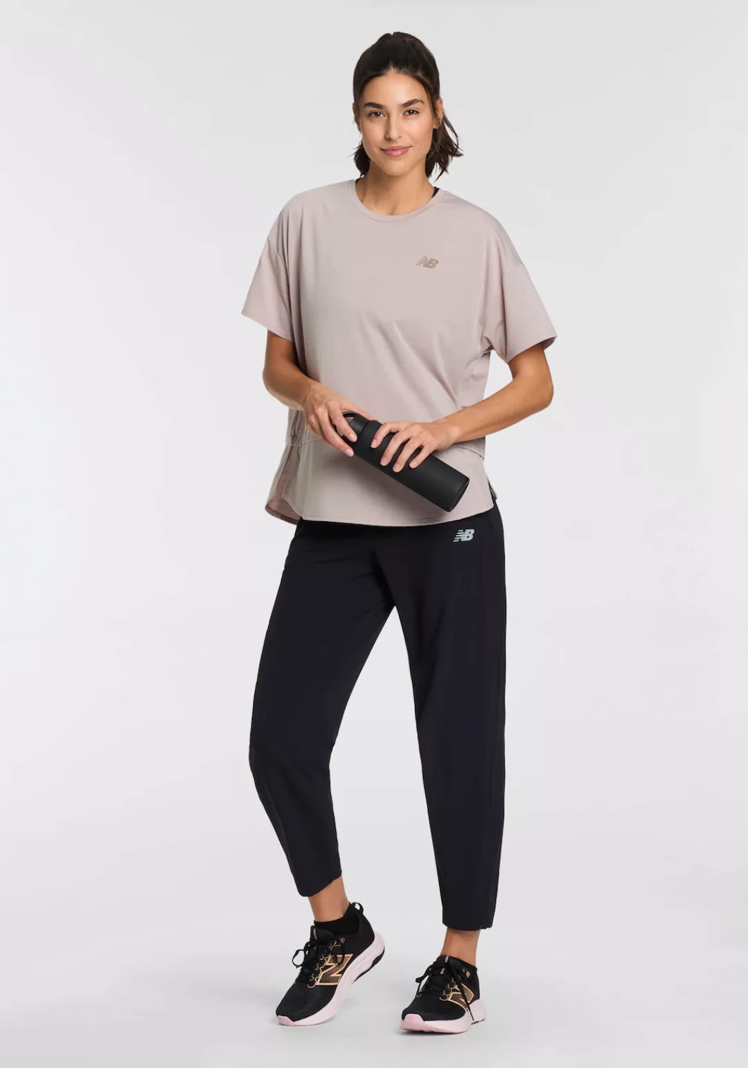 New Balance Laufhose "SPORT ESSENTIALS PERFORMANCE WOVEN PANT" günstig online kaufen