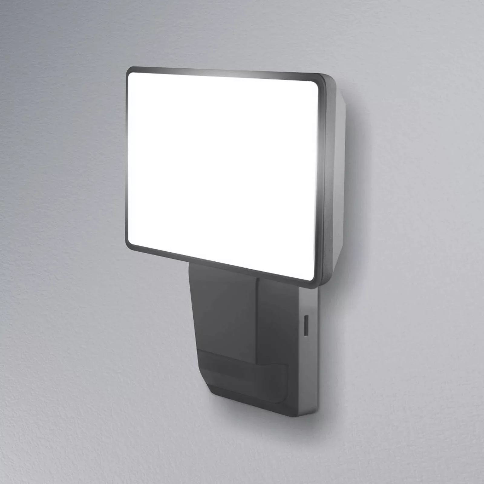 LEDVANCE Endura Pro Flood Sensor LED-Spot 15W grau günstig online kaufen