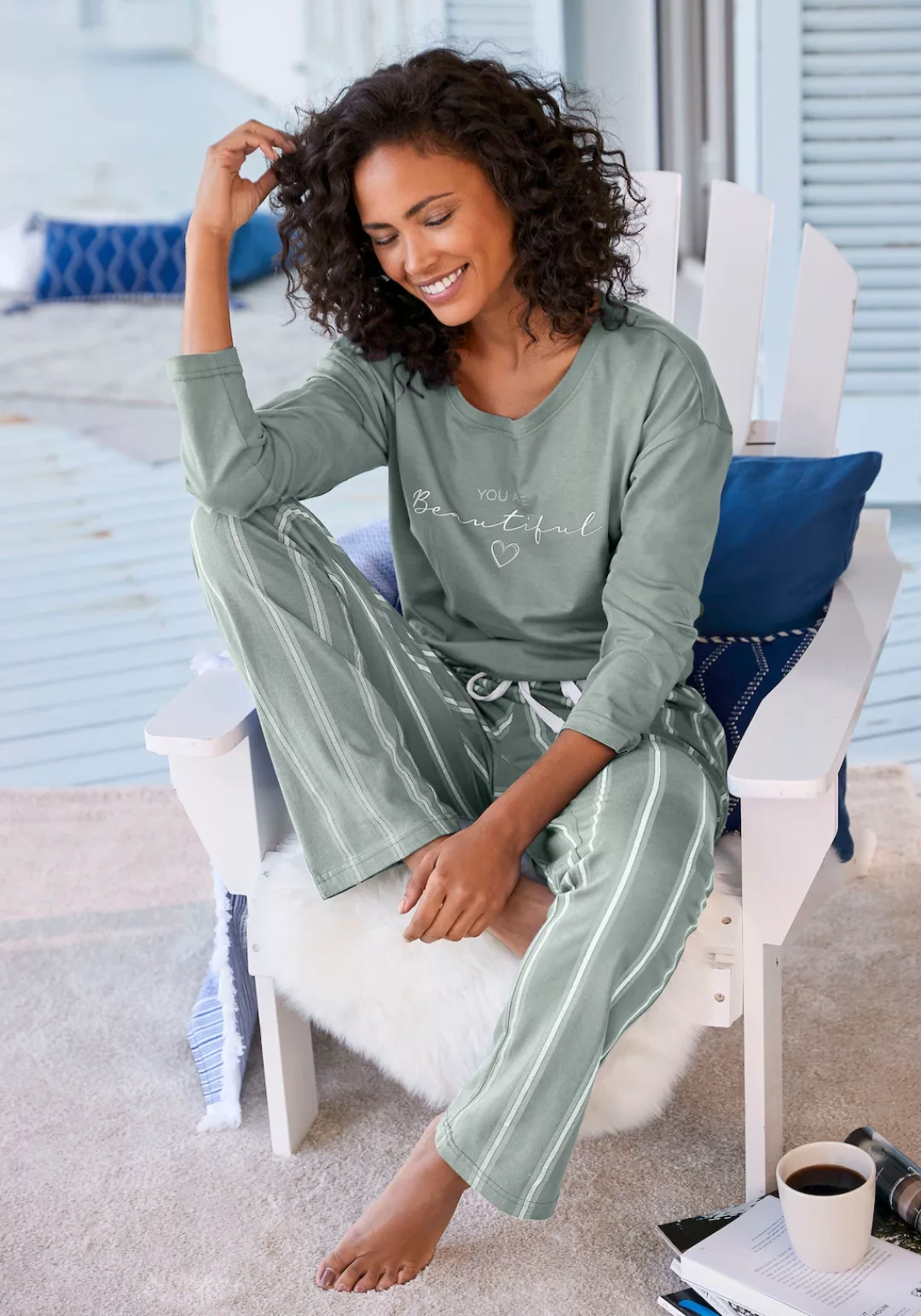 Vivance Dreams Pyjama, (2 tlg.), mit Frontdruck günstig online kaufen