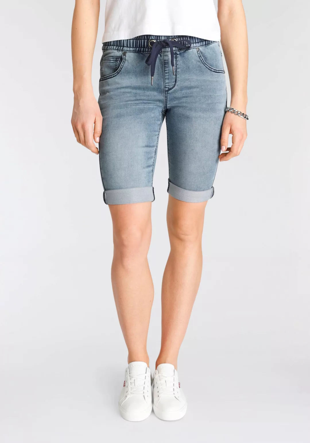 Arizona Jogg-Jeansbermudas hohe Leibhöhe, krempelbare Beinabschlüsse, Used- günstig online kaufen