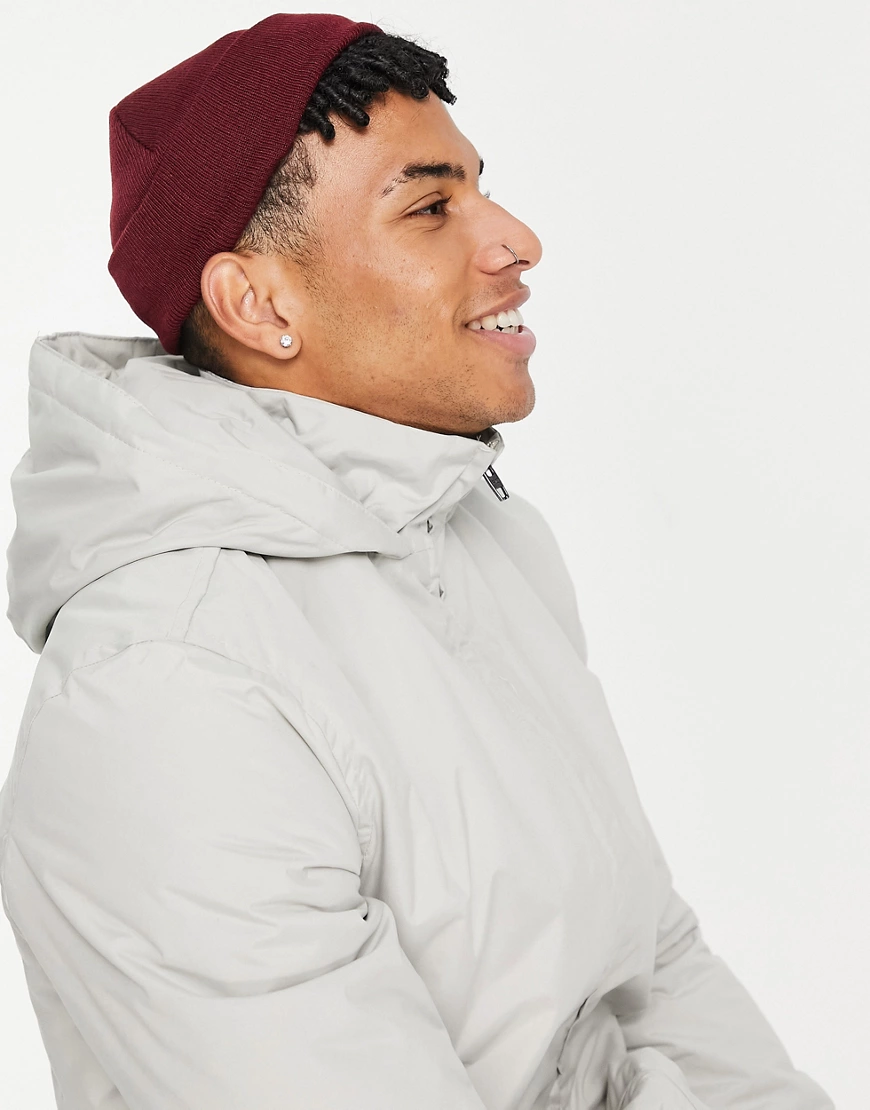 ASOS DESIGN – Fischer-Beanie in Bordeaux-Rot günstig online kaufen