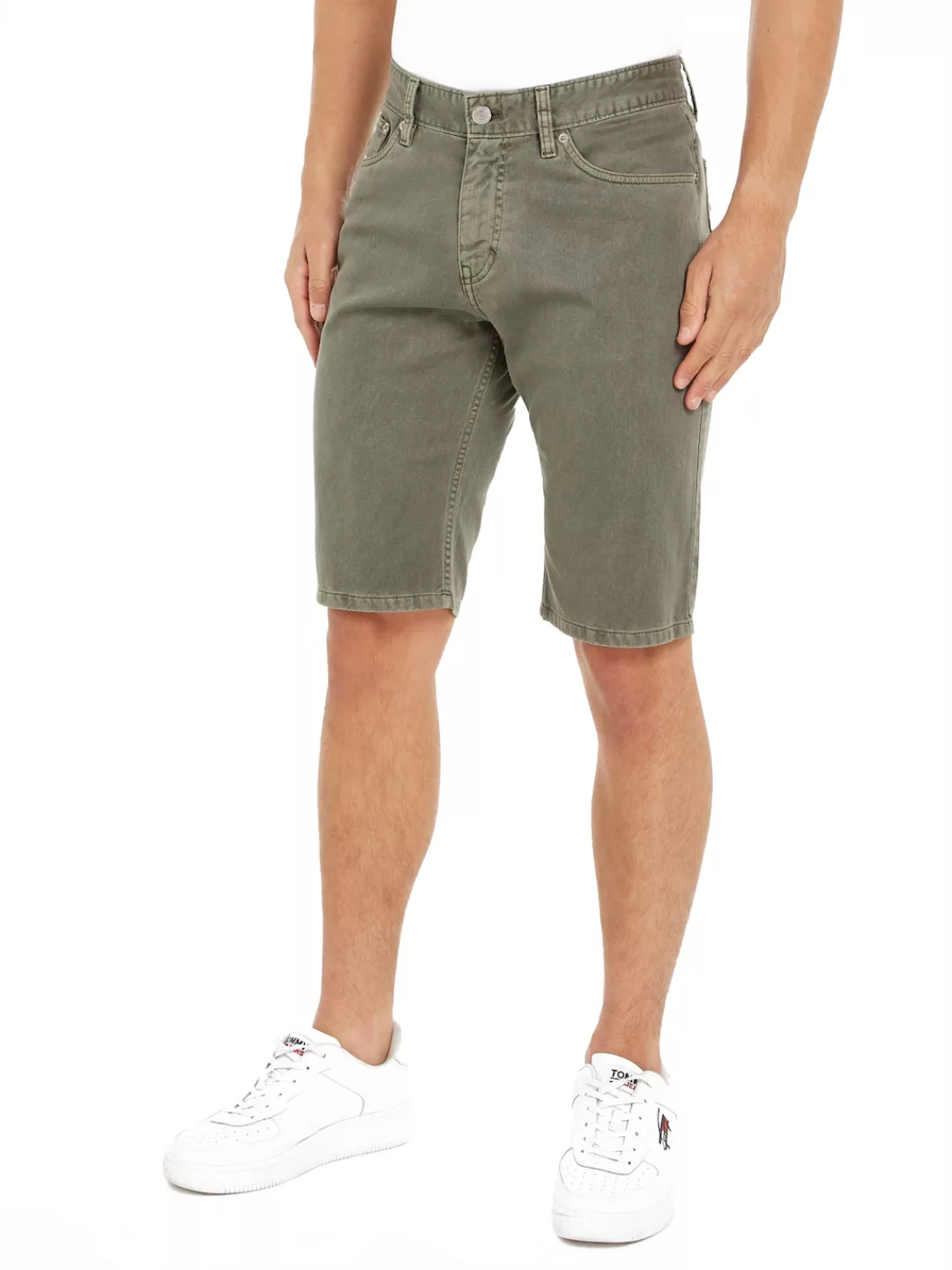 Tommy Jeans Shorts "TJM RYAN GARMENT DYE SHORT", leicht gewachsene Optik günstig online kaufen