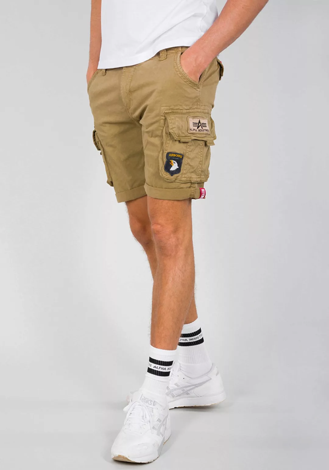 Alpha Industries Shorts "Alpha Industries Men - Shorts Crew Short Patch" günstig online kaufen