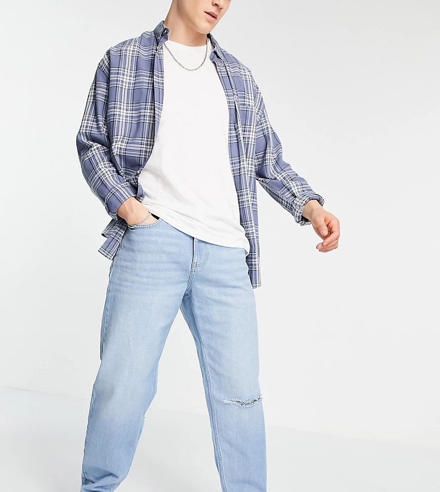 New Look – Weite Jeans mit Knieschlitz in hellblauer Waschung im Stil der 9 günstig online kaufen