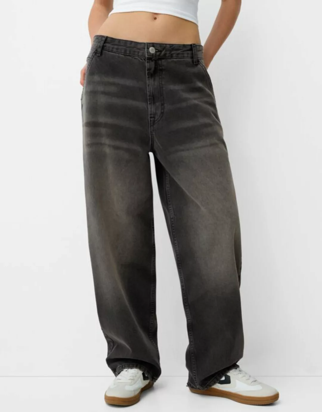 Bershka Skater-Fit-Jeans Im Washed-Look Damen 44 Grau günstig online kaufen