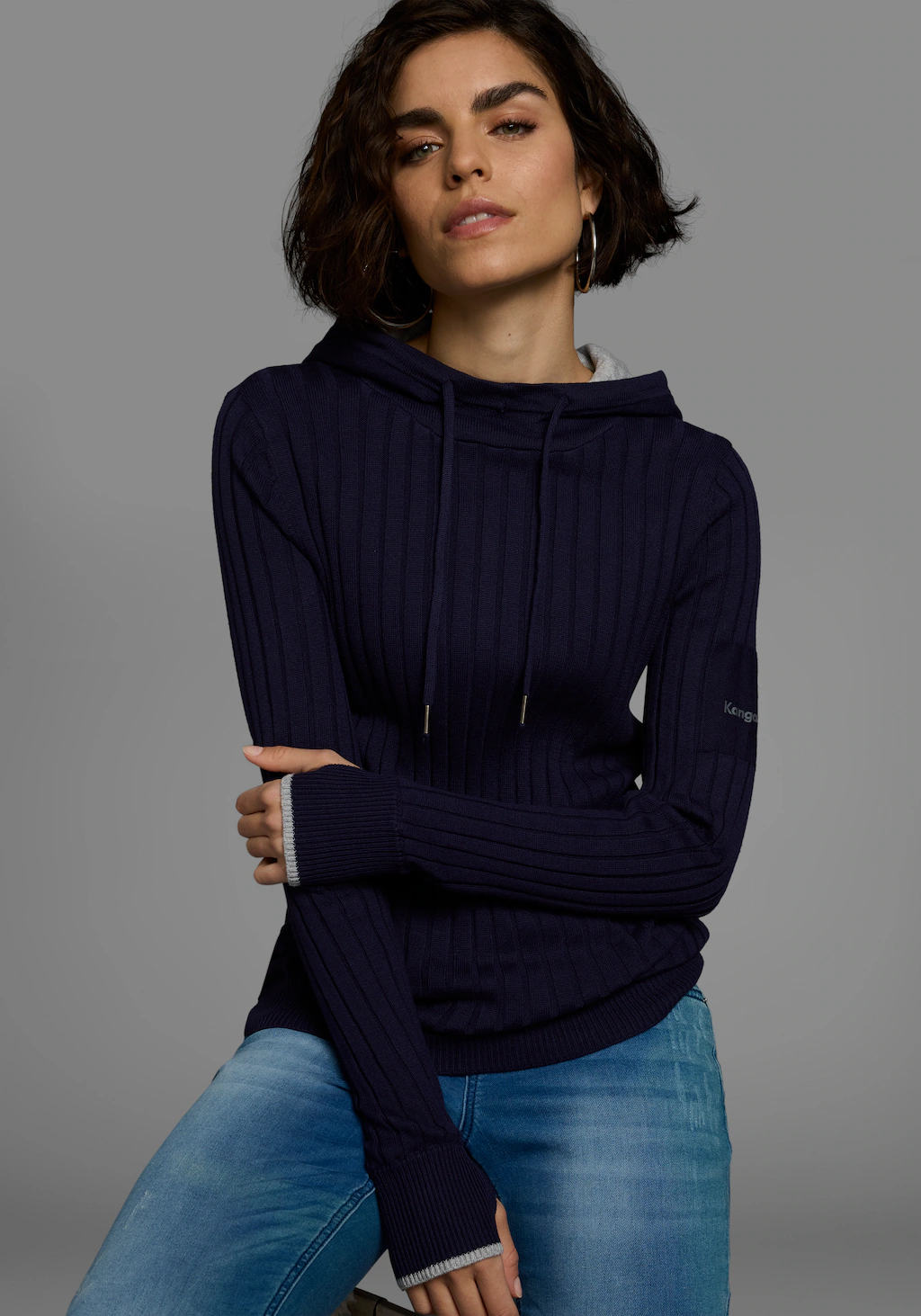 KangaROOS Strickpullover mit kontrastfarbener Kapuzeninnenseite und günstig online kaufen