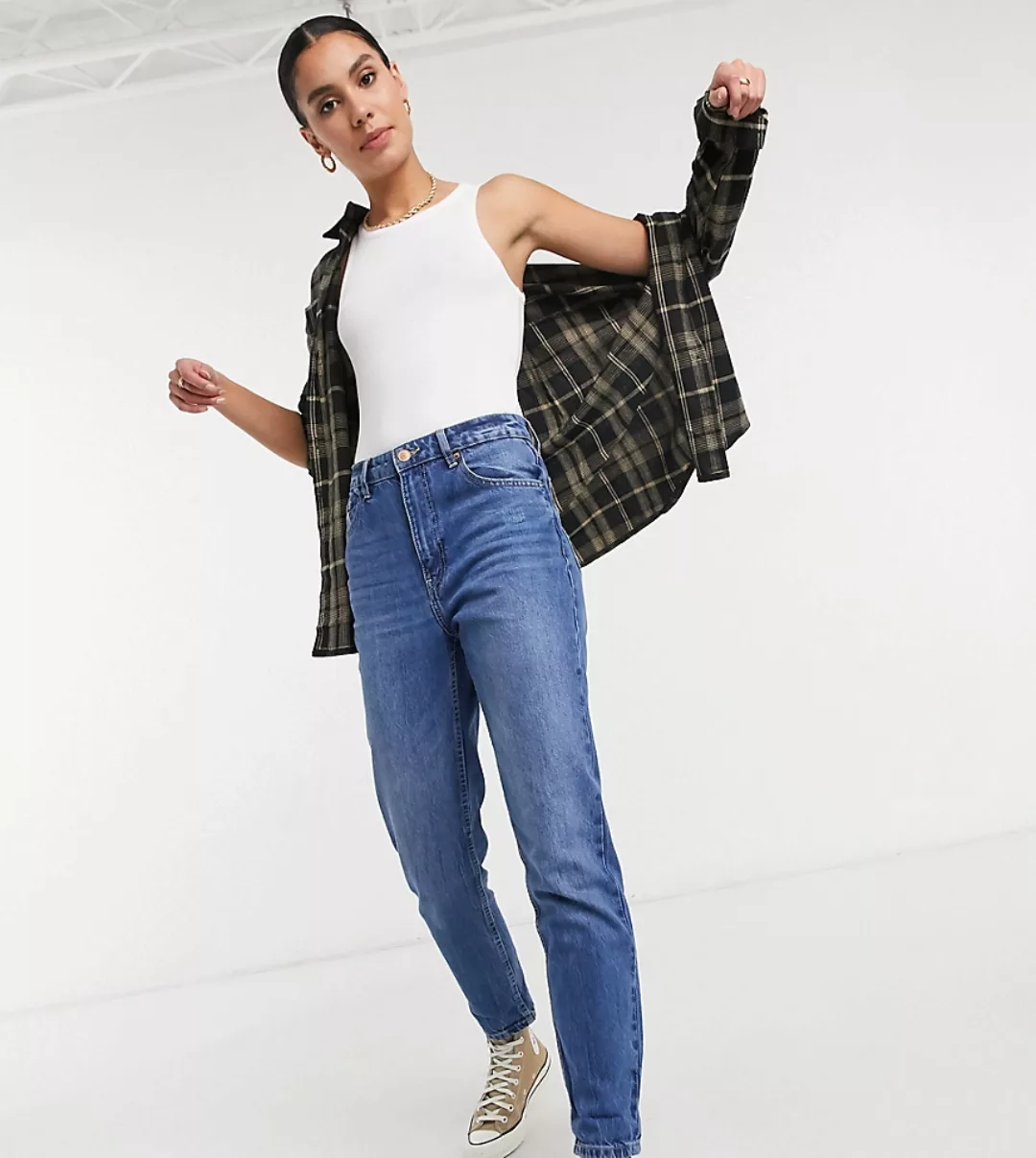Bershka Tall – Blaue Mom-Jeans günstig online kaufen