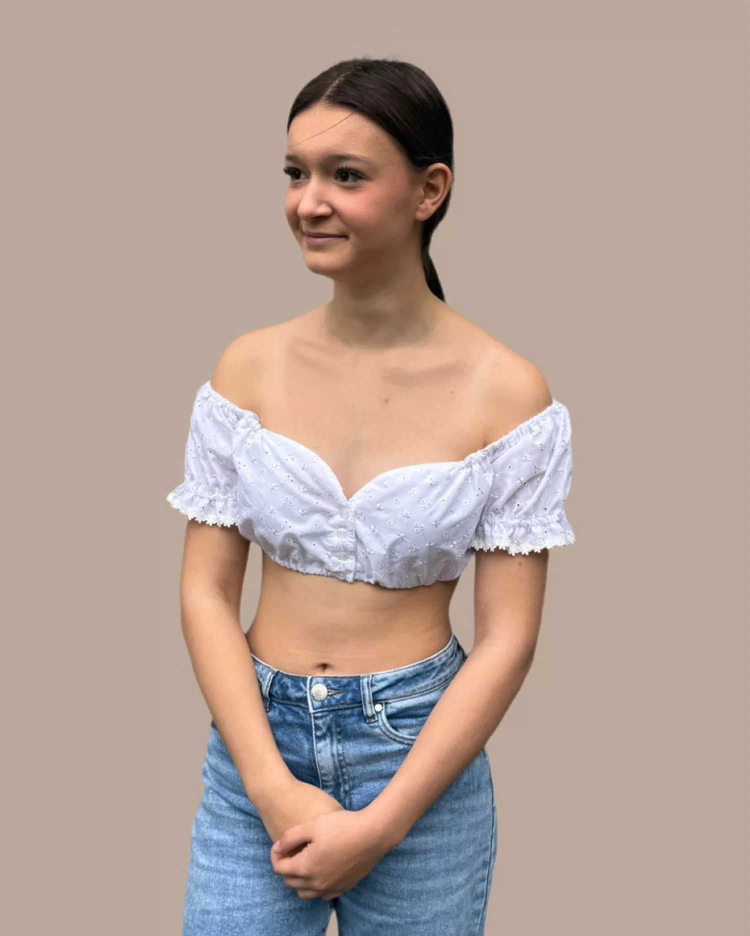 Ramona Lippert Dirndlbluse Laura weiß Carmenstyle günstig online kaufen