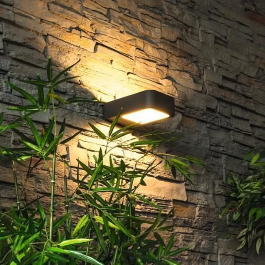 Moderne LED-Wandleuchte Juna für außen günstig online kaufen