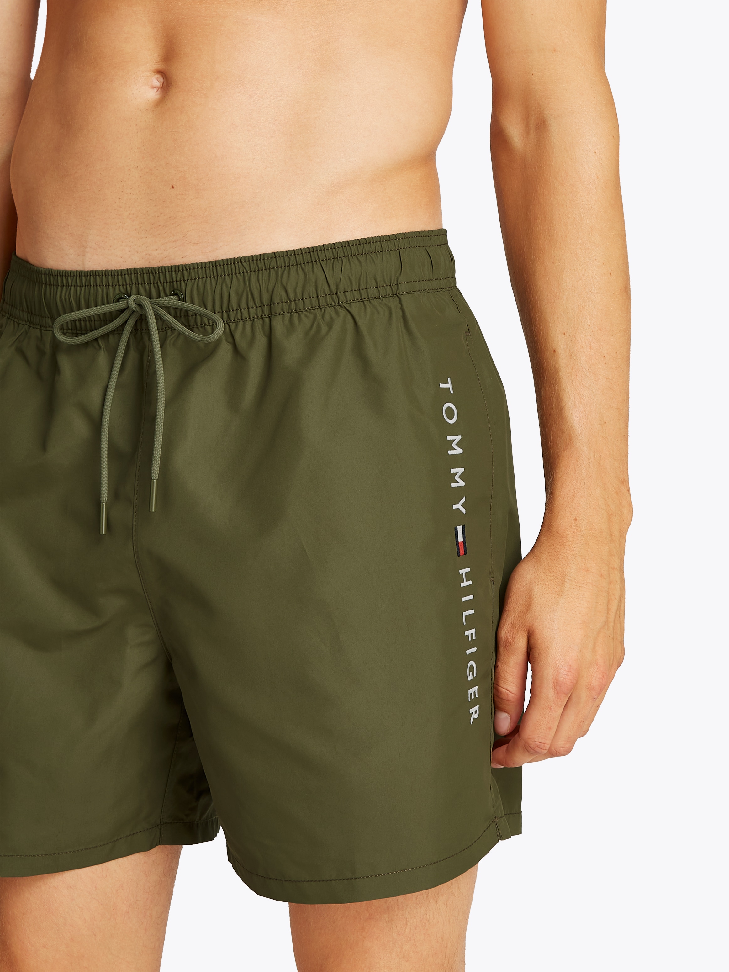 Tommy Hilfiger Swimwear Badeshorts "MEDIUM DRAWSTRING", mit Logostickerei a günstig online kaufen