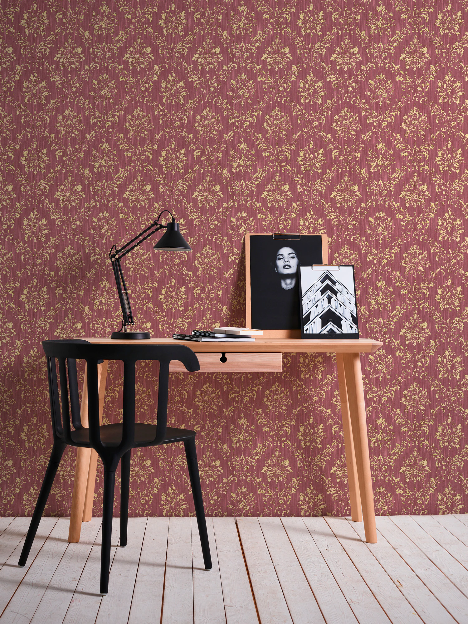 Bricoflor Edle Tapete Rot Gold Metallic Textil Vliestapete mit Ornament für günstig online kaufen