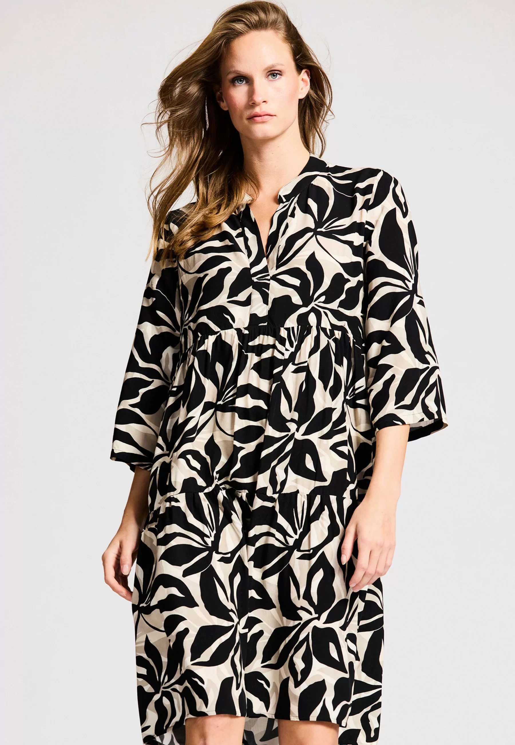 Andijamo-Fashion Tunikakleid COOL-BLOOM Stufenkleid günstig online kaufen