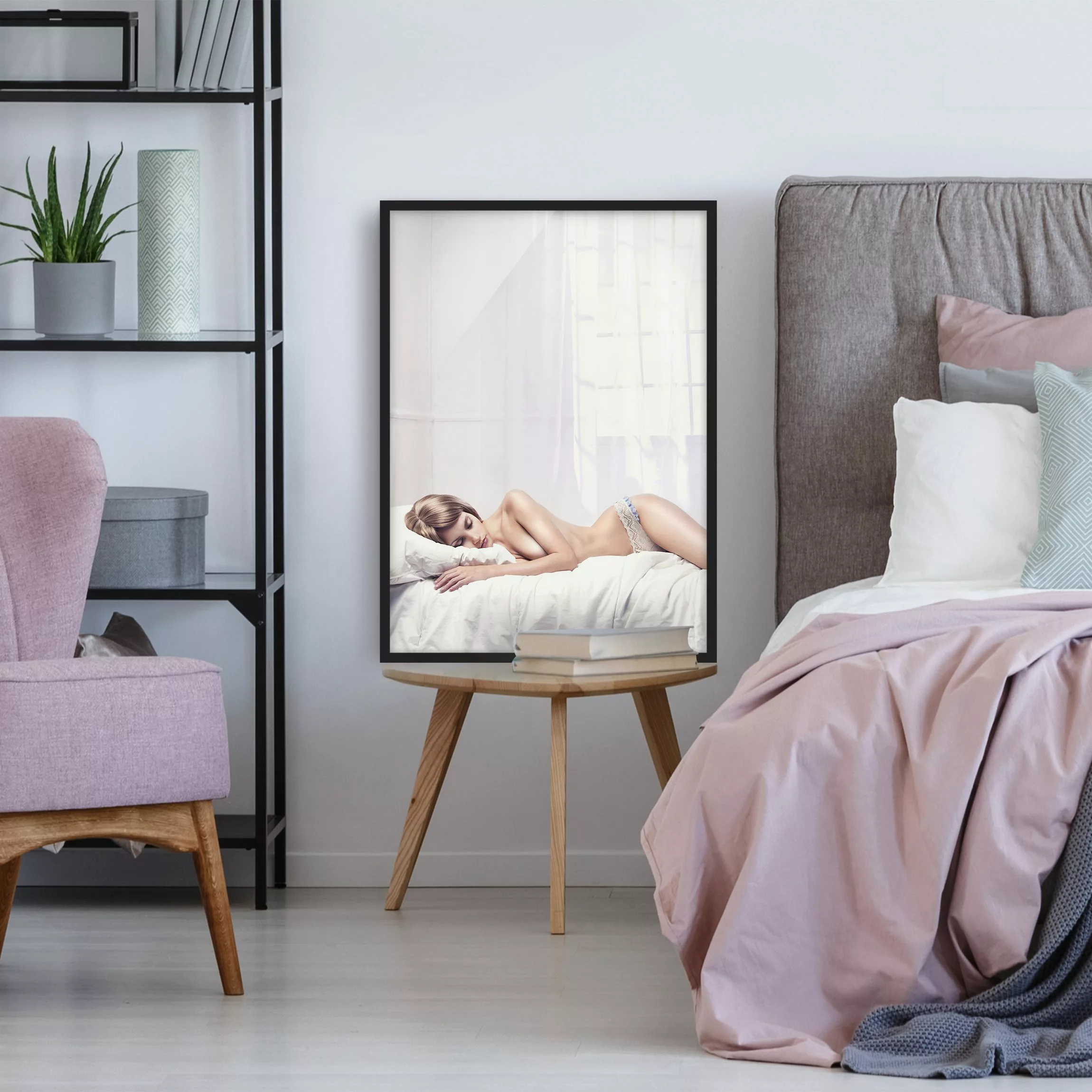 Bild mit Rahmen Muster & Textur - Hochformat Sleeping Beauty günstig online kaufen