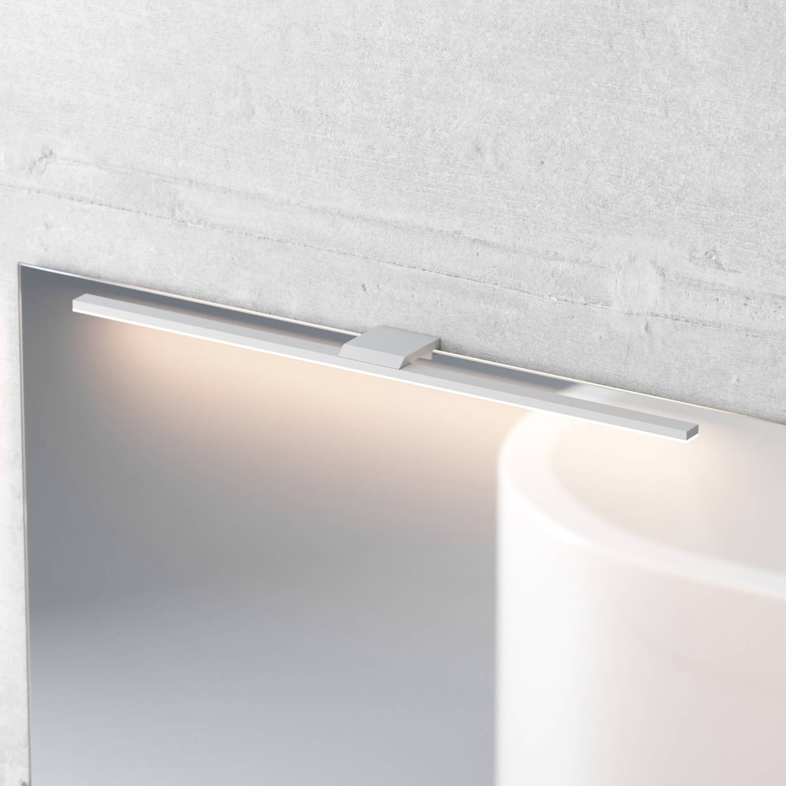 LED-Spiegelleuchte Triga, IP44, weiß, 60cm, 4.000K günstig online kaufen