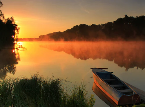 Papermoon Fototapete »Misty Lake« günstig online kaufen