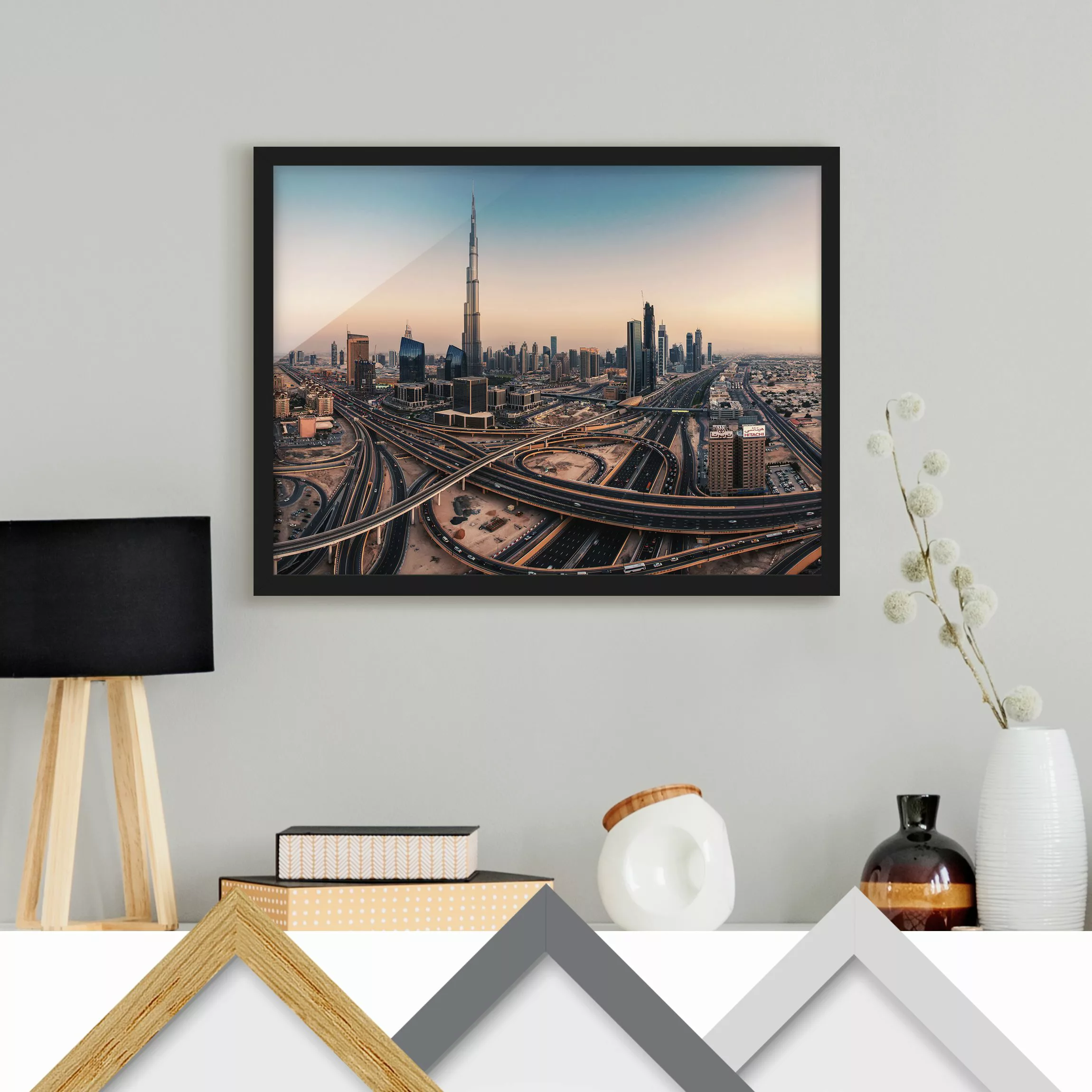 Bild mit Rahmen Architektur & Skyline - Querformat Abendstimmung in Dubai günstig online kaufen