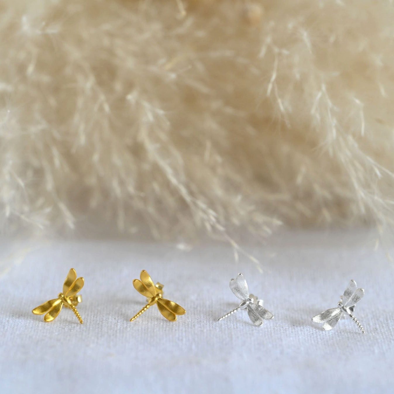 Runde Perlé Paar Ohrstecker Zarte Libelle, günstig online kaufen