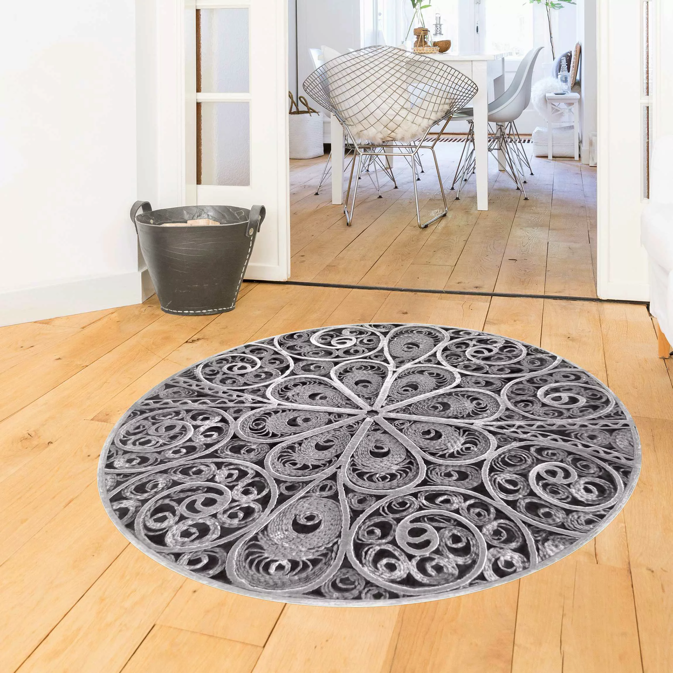 Runder Vinyl-Teppich Metall Ornamentik Mandala in Silber günstig online kaufen