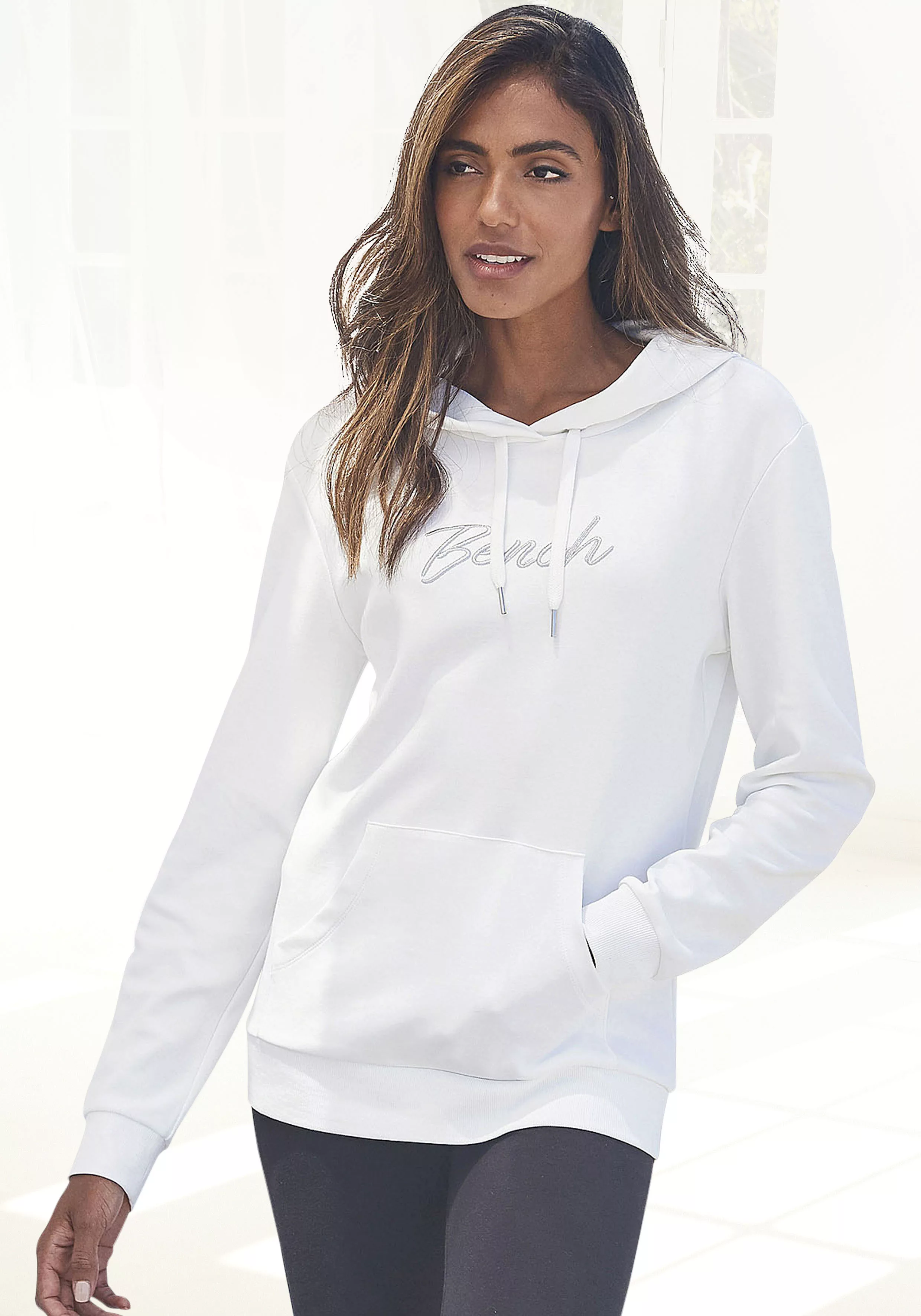 Bench. Loungewear Kapuzensweatshirt mit glänzender Logostickerei, Loungeanz günstig online kaufen