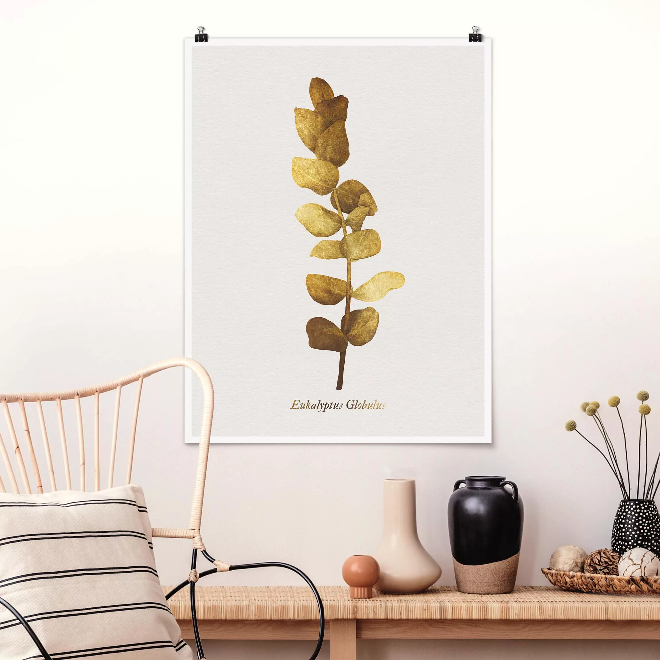 Poster Blumen - Hochformat Gold - Eukalyptus günstig online kaufen