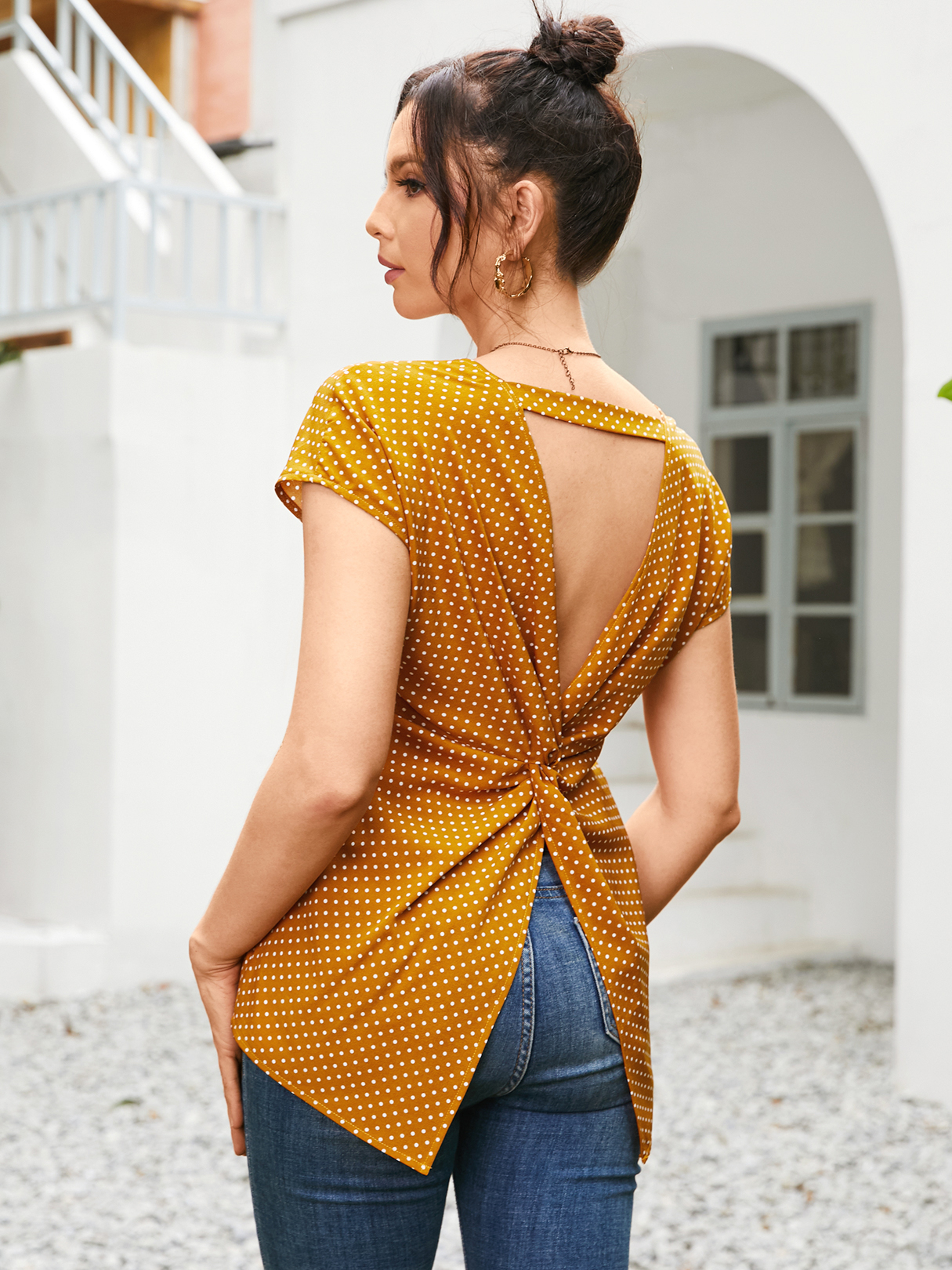 YOINS Polka Dot Cut Out Twist rückenfreie Bluse mit kurzen Ärmeln günstig online kaufen