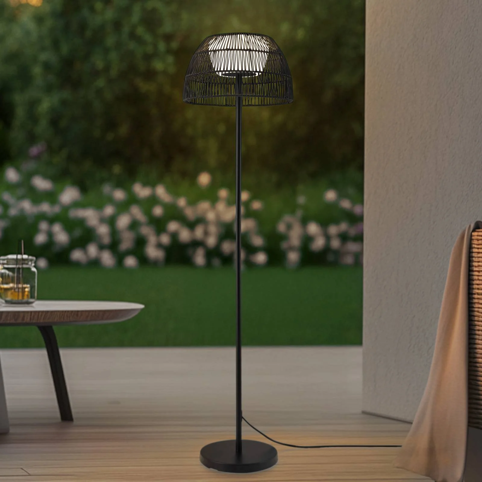 Lucande LED-Außenstehleuchte Heribio, schwarz, Eisen, 153 cm günstig online kaufen