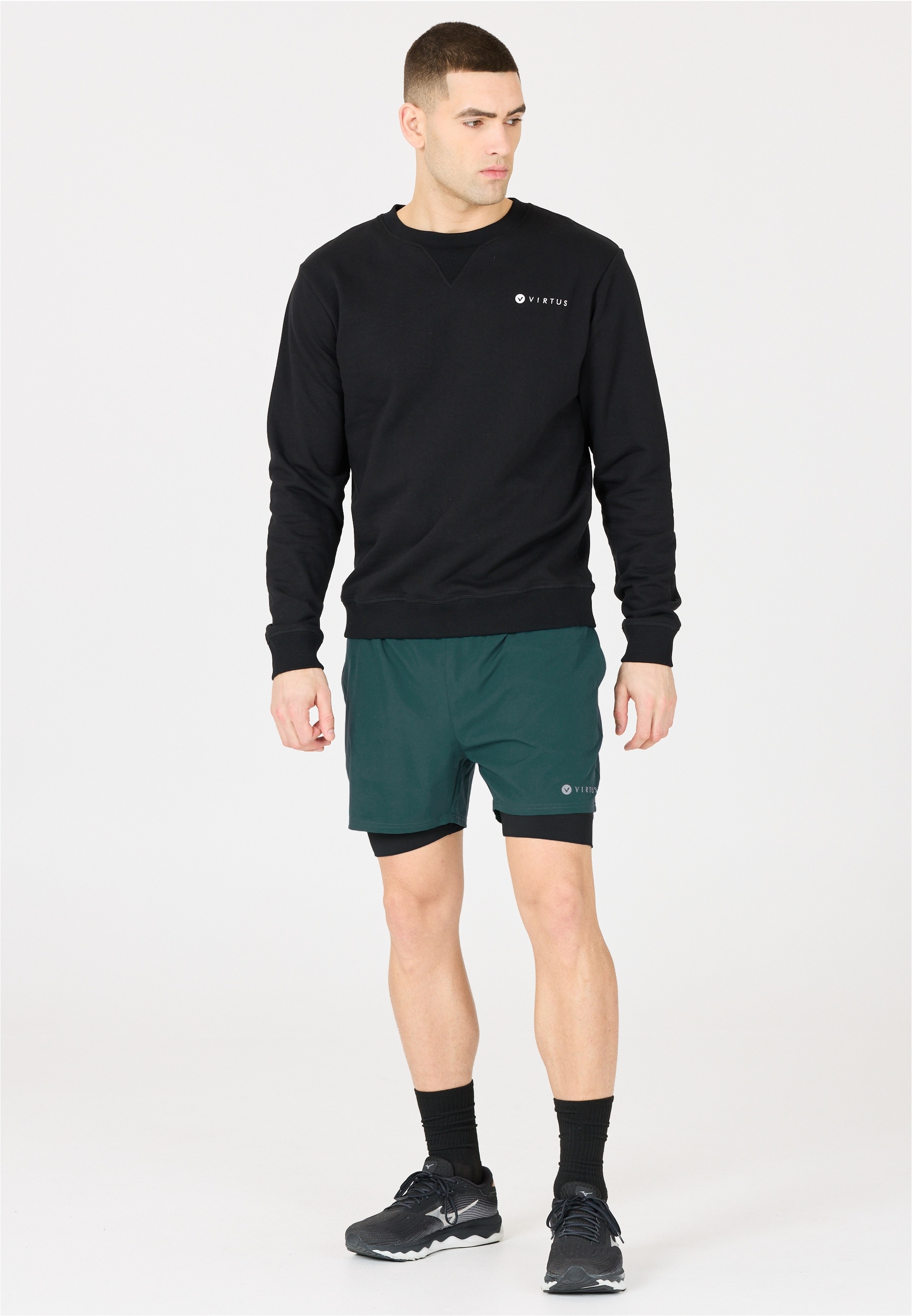 Virtus Shorts "Zayne", mit 4-Wege-Stretch und Innenhose günstig online kaufen