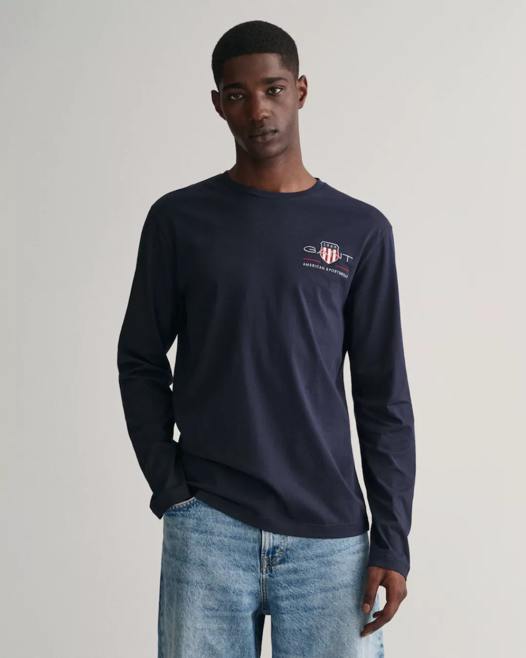 Gant Langarmshirt REG MEDIUM ARCHIVE SHIELD LS T mit Print auf der Brust günstig online kaufen