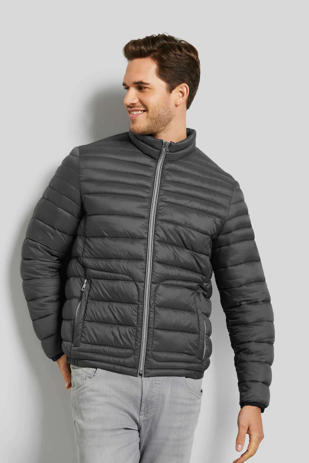 bugatti Steppjacke, ohne Kapuze, aus besonders leichtem Material günstig online kaufen