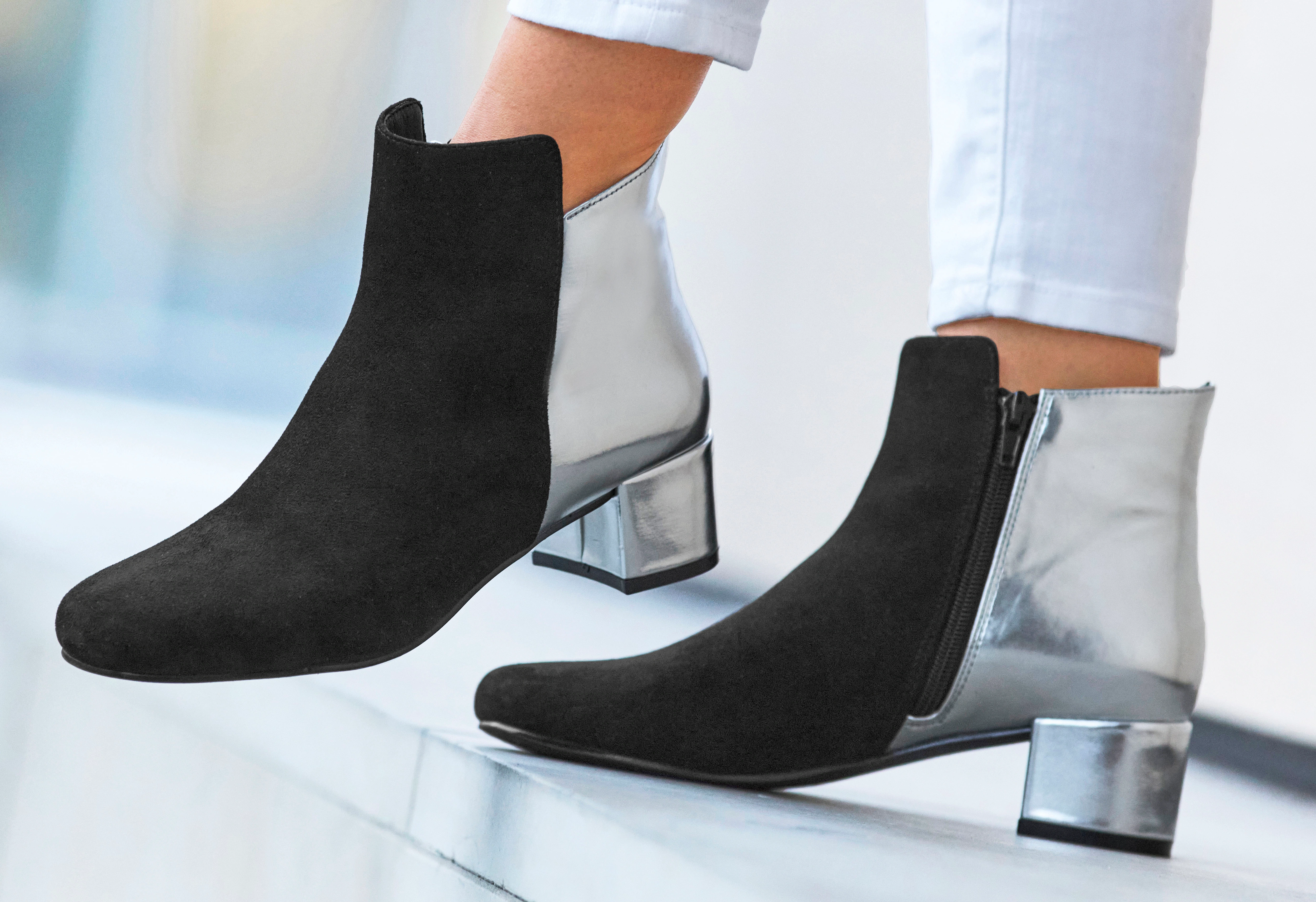 LASCANA Stiefelette, mit komfortablem Blockabsatz, Stiefel, Boots VEGAN günstig online kaufen