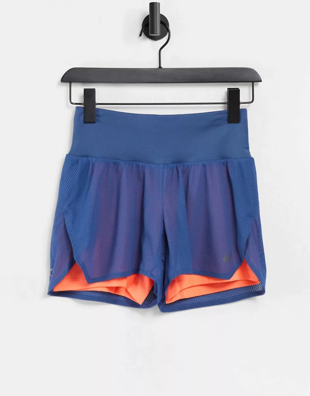 Asics – 2-in-1-Shorts in Marineblau günstig online kaufen