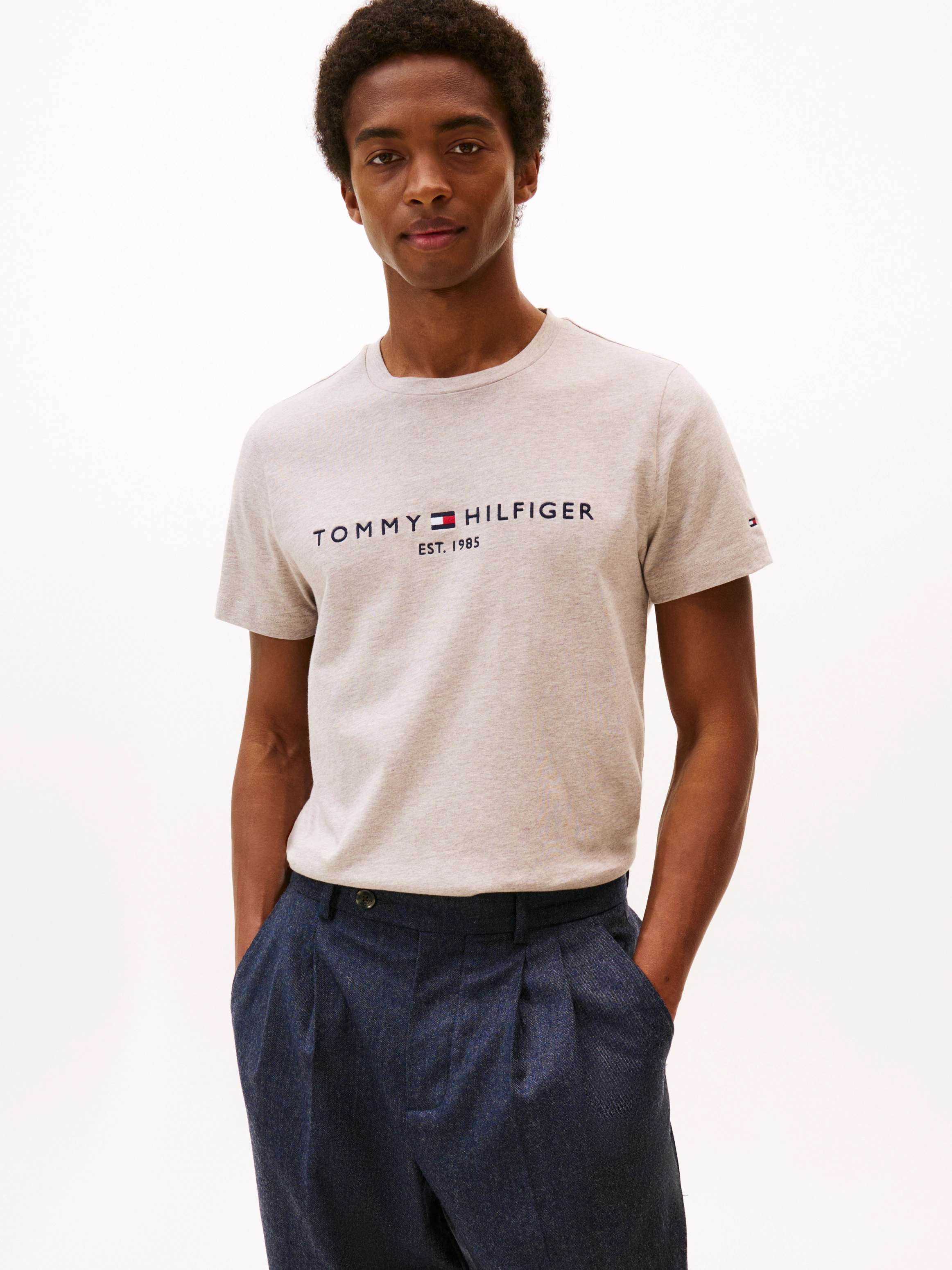 Tommy Hilfiger T-Shirt "TOMMY LOGO TEE" günstig online kaufen