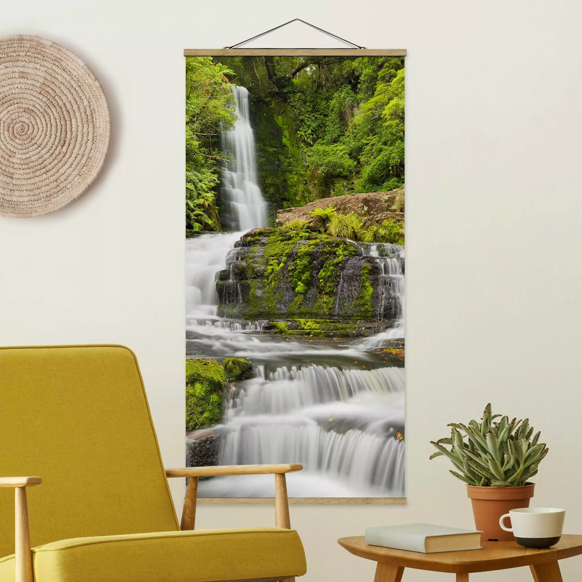Stoffbild Landschaft mit Posterleisten - Hochformat Upper McLean Falls in N günstig online kaufen