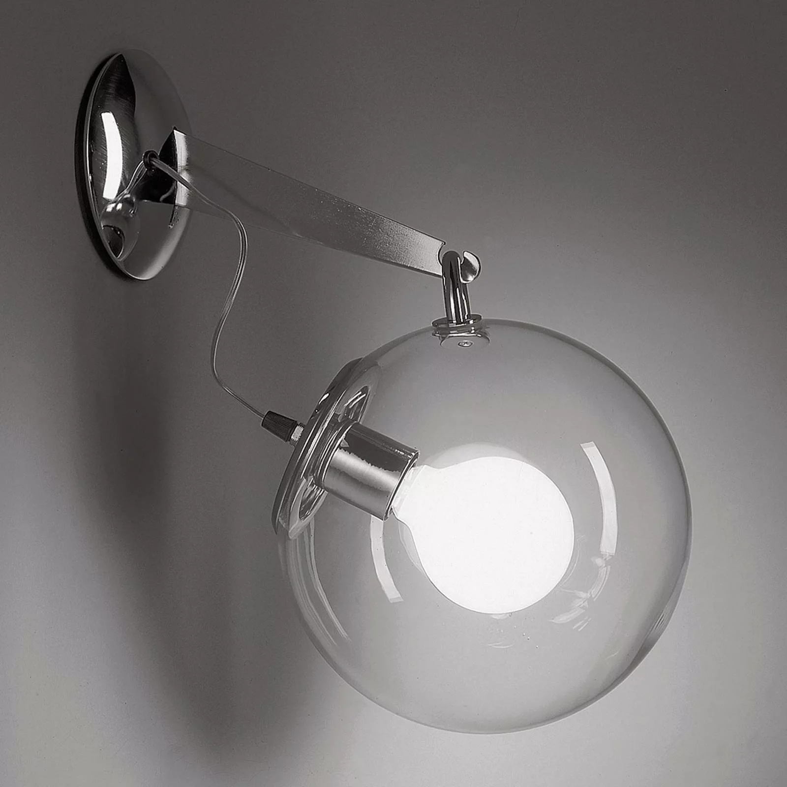 Artemide Miconos Glas-Wandleuchte in Chrom günstig online kaufen