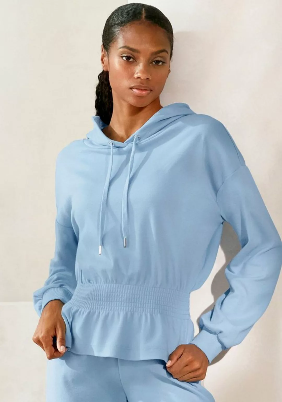 LASCANA Hoodie mit elastischer Raffung in der Taille, Loungewear günstig online kaufen