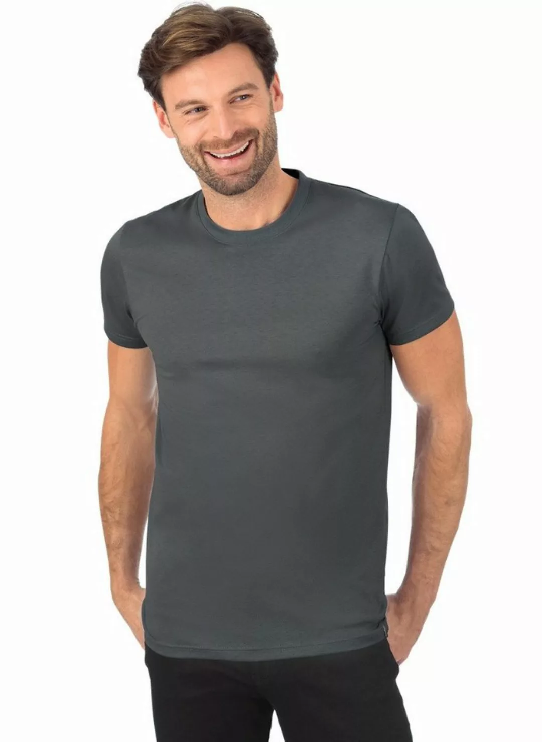 Trigema T-Shirt TRIGEMA Slim Fit T-Shirt aus DELUXE Baumwolle (1-tlg) günstig online kaufen