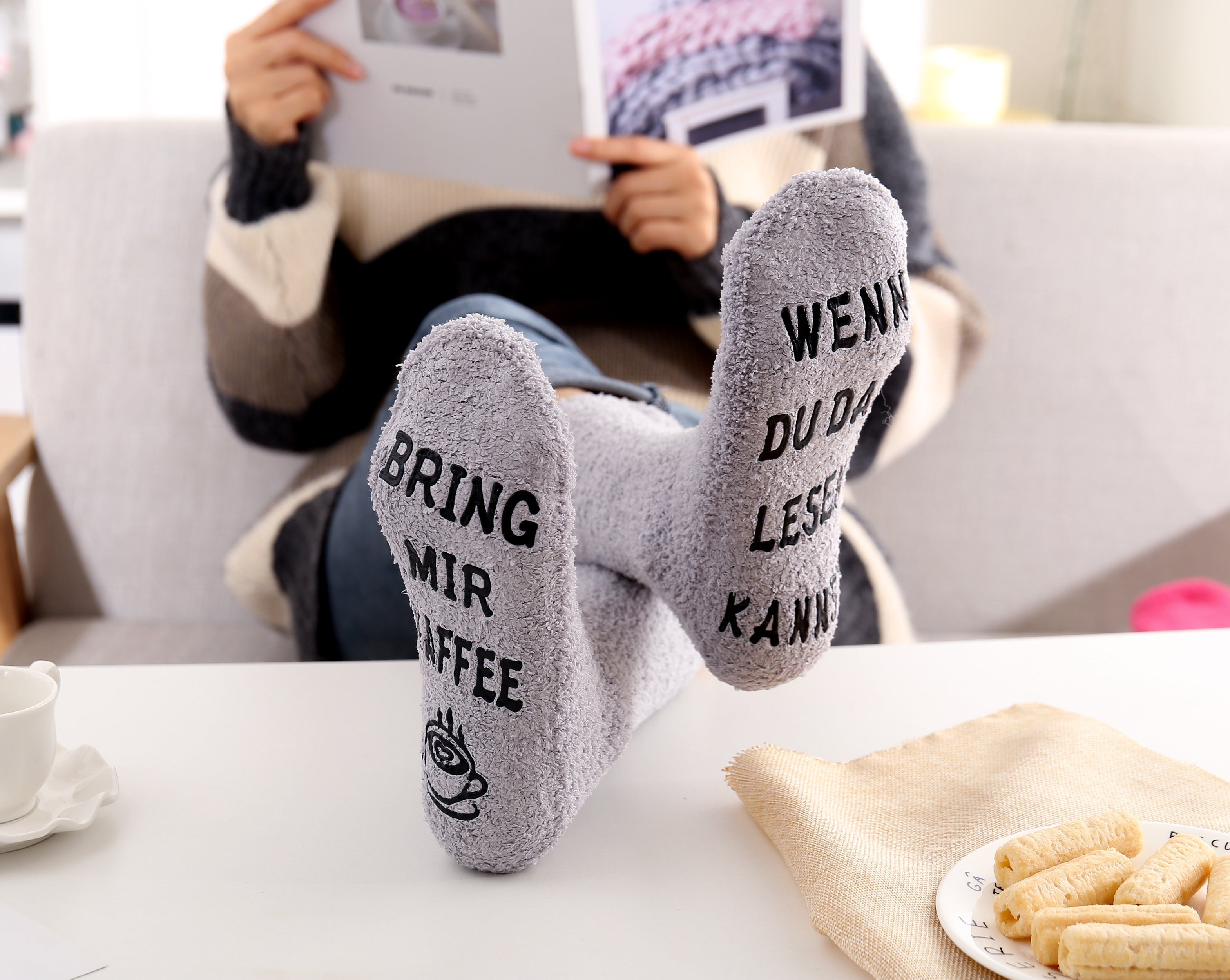 Lucadeau Kuschelsocken mit Spruch "bring mir günstig online kaufen