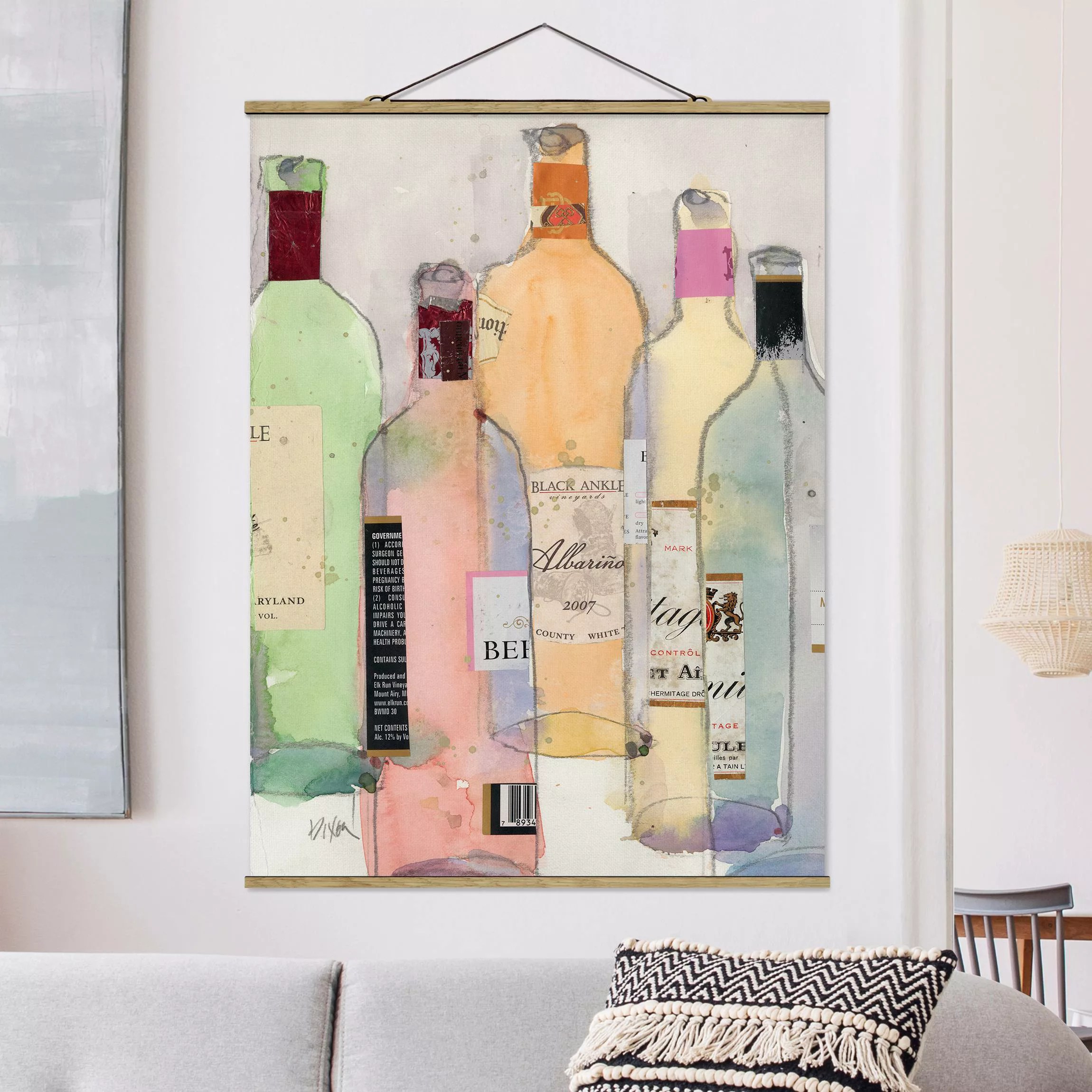 Stoffbild Küche mit Posterleisten - Hochformat Weinflaschen in Wasserfarbe günstig online kaufen
