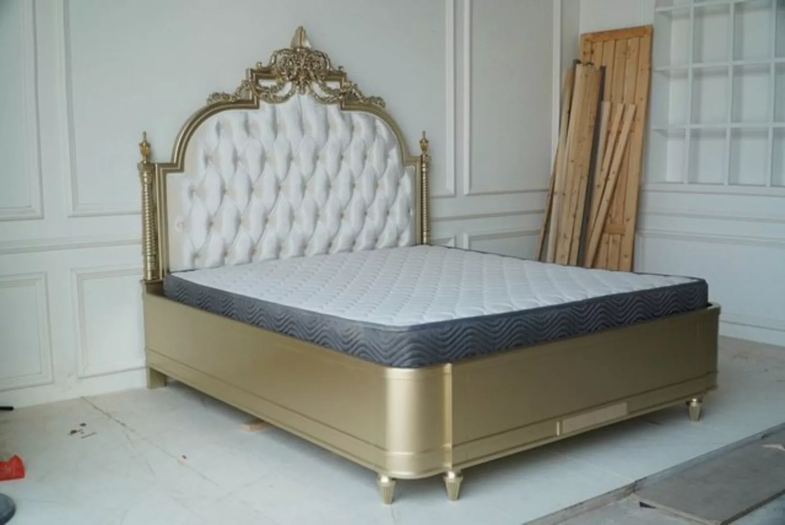 JVmoebel Bett, Chesterfield Holz Doppelbett Betten Design Polster Bett Ehe günstig online kaufen