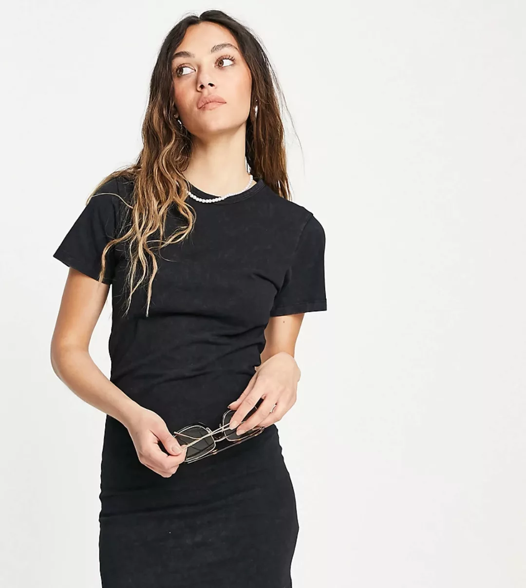 COLLUSION – Kurzes T-Shirt-Kleid im 90er-Jahre-Schnitt in grauer Acid-Wasch günstig online kaufen
