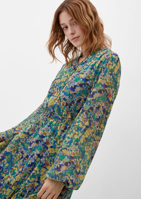 QS Minikleid Kleid mit Tunika-Ausschnitt Raffung, Smok-Detail günstig online kaufen