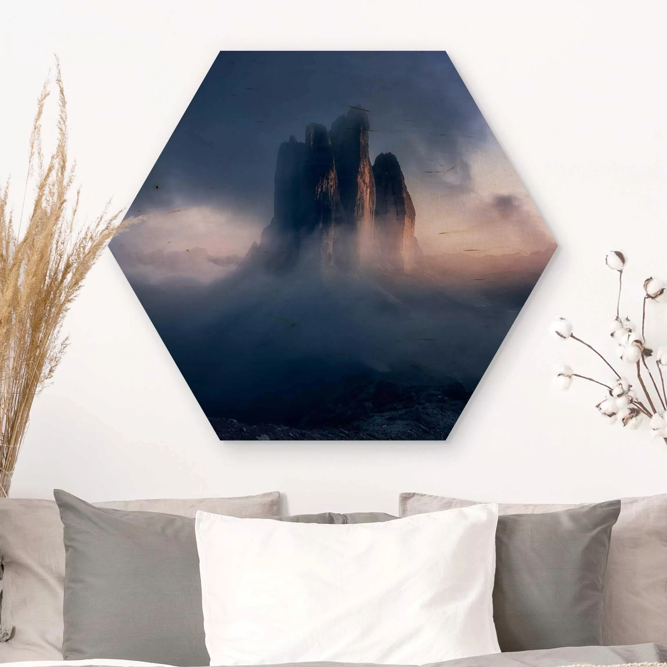 Hexagon-Holzbild Natur & Landschaft Drei Zinnen in blauem Licht günstig online kaufen