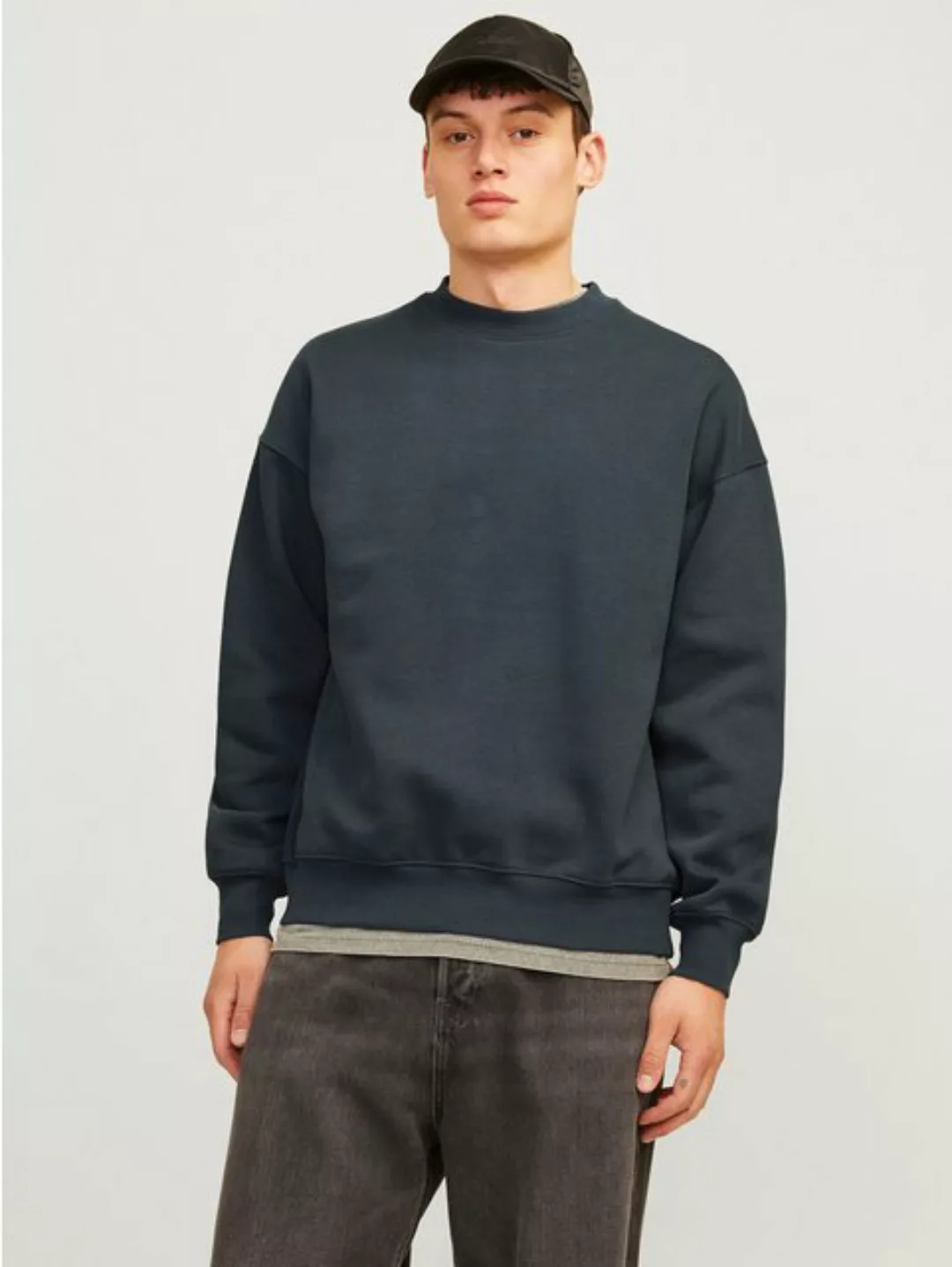 Jack & Jones Sweatshirt JJEURBAN EDGE SWEAT CREW NECK NOOS mit Rippbündchen günstig online kaufen