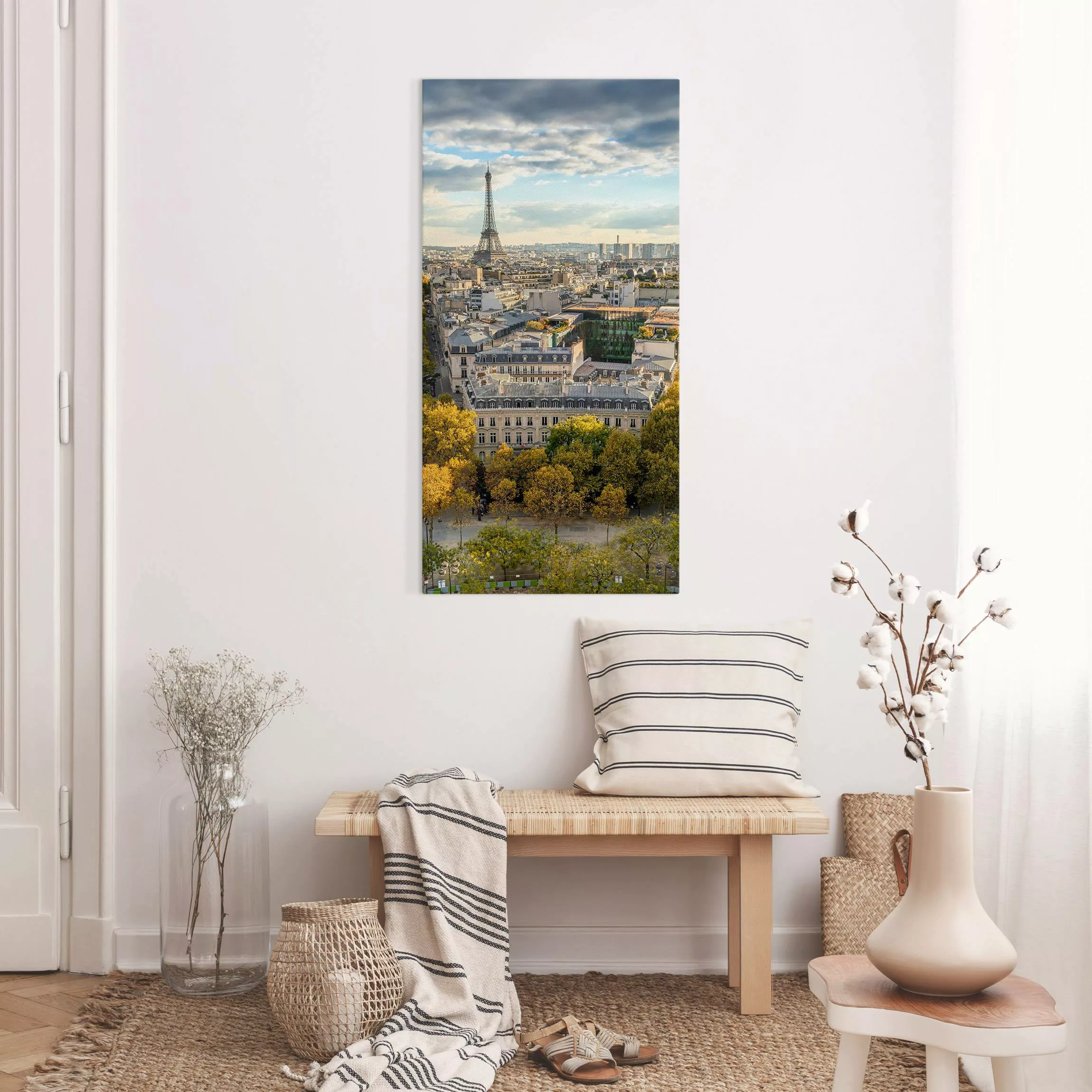 Leinwandbild Nice day in Paris günstig online kaufen
