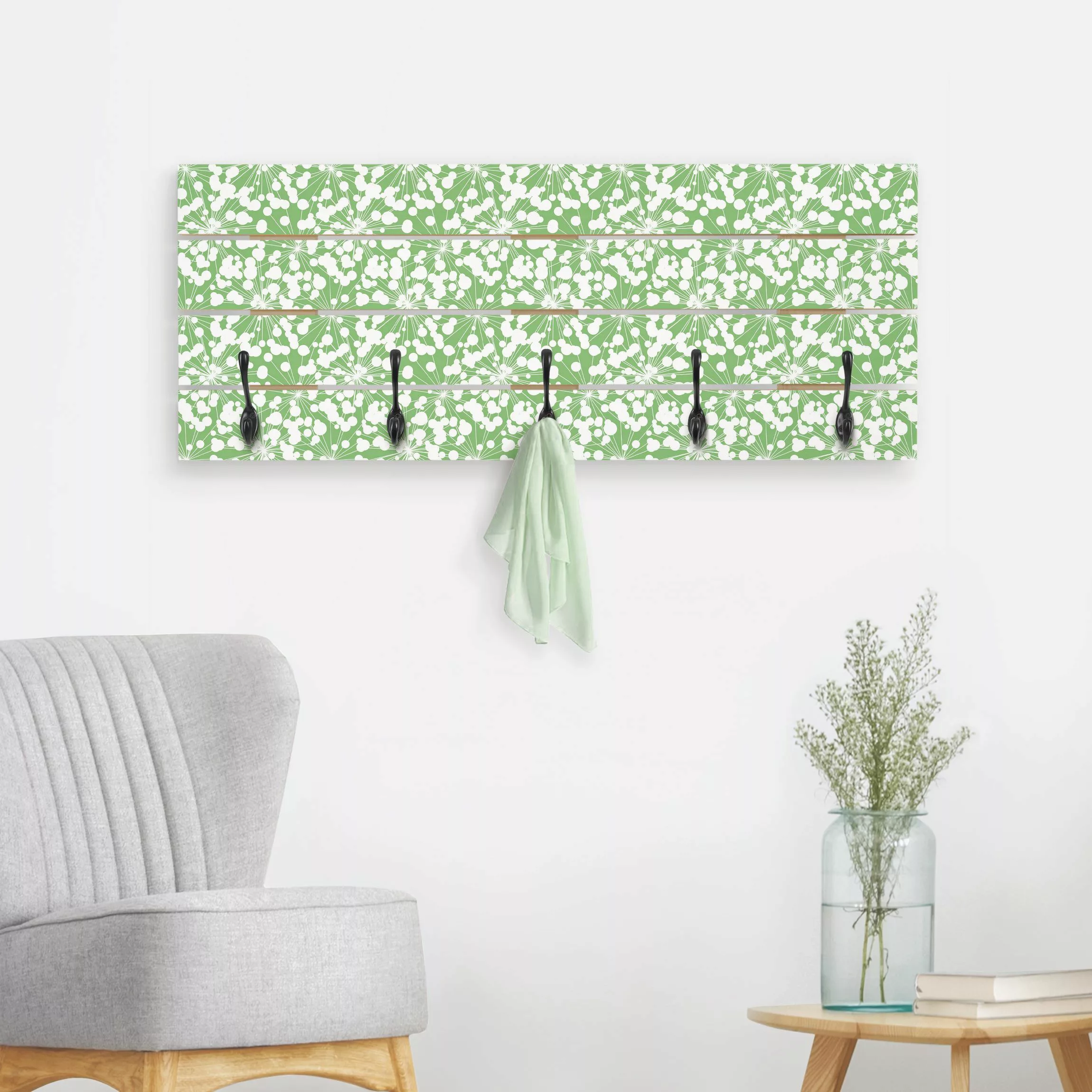Wandgarderobe Natürliches Muster Pusteblume mit Punkten vor Grün günstig online kaufen